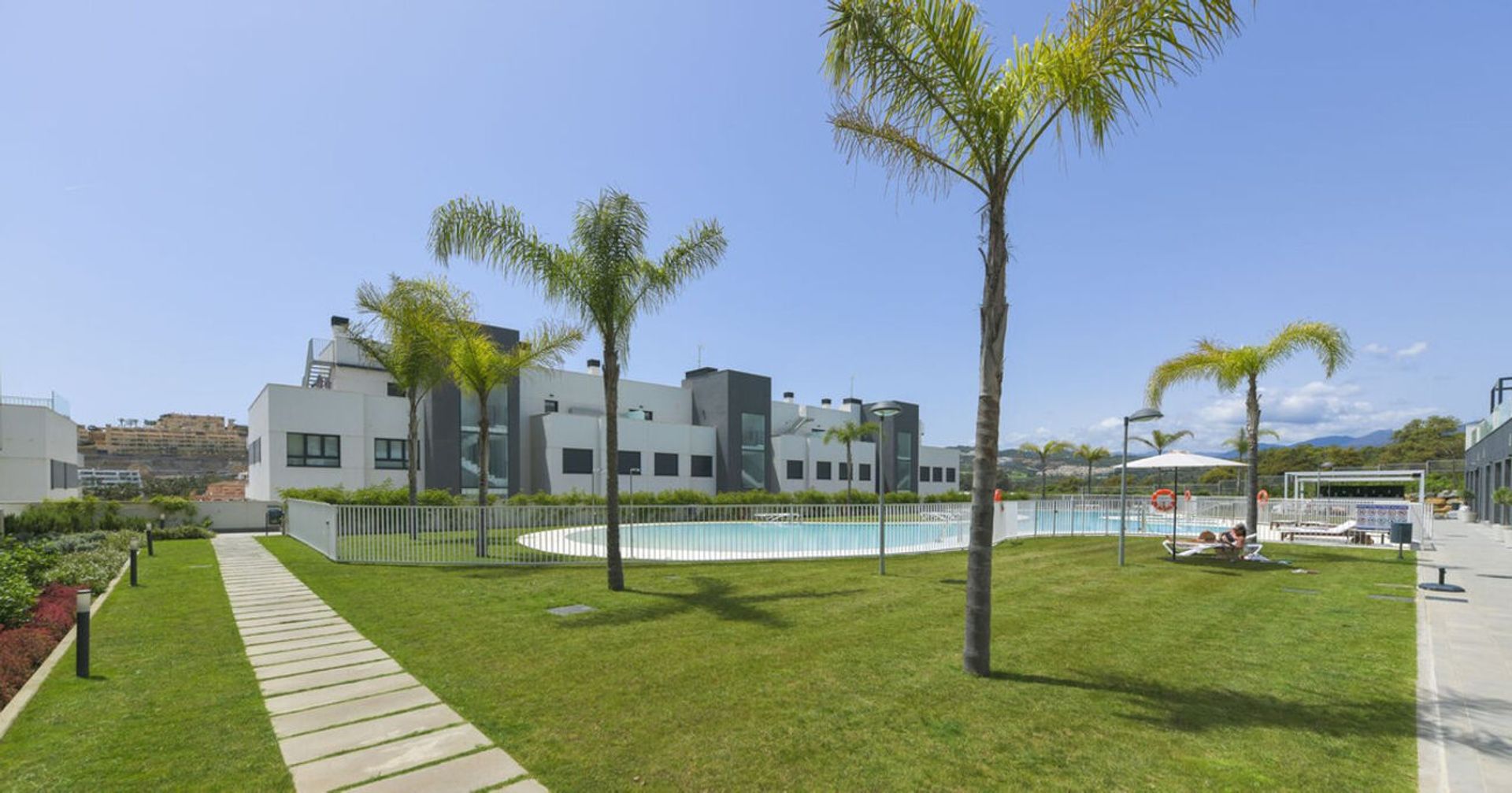 Condominium in Las Lagunas de Mijas, Andalucía 11223329