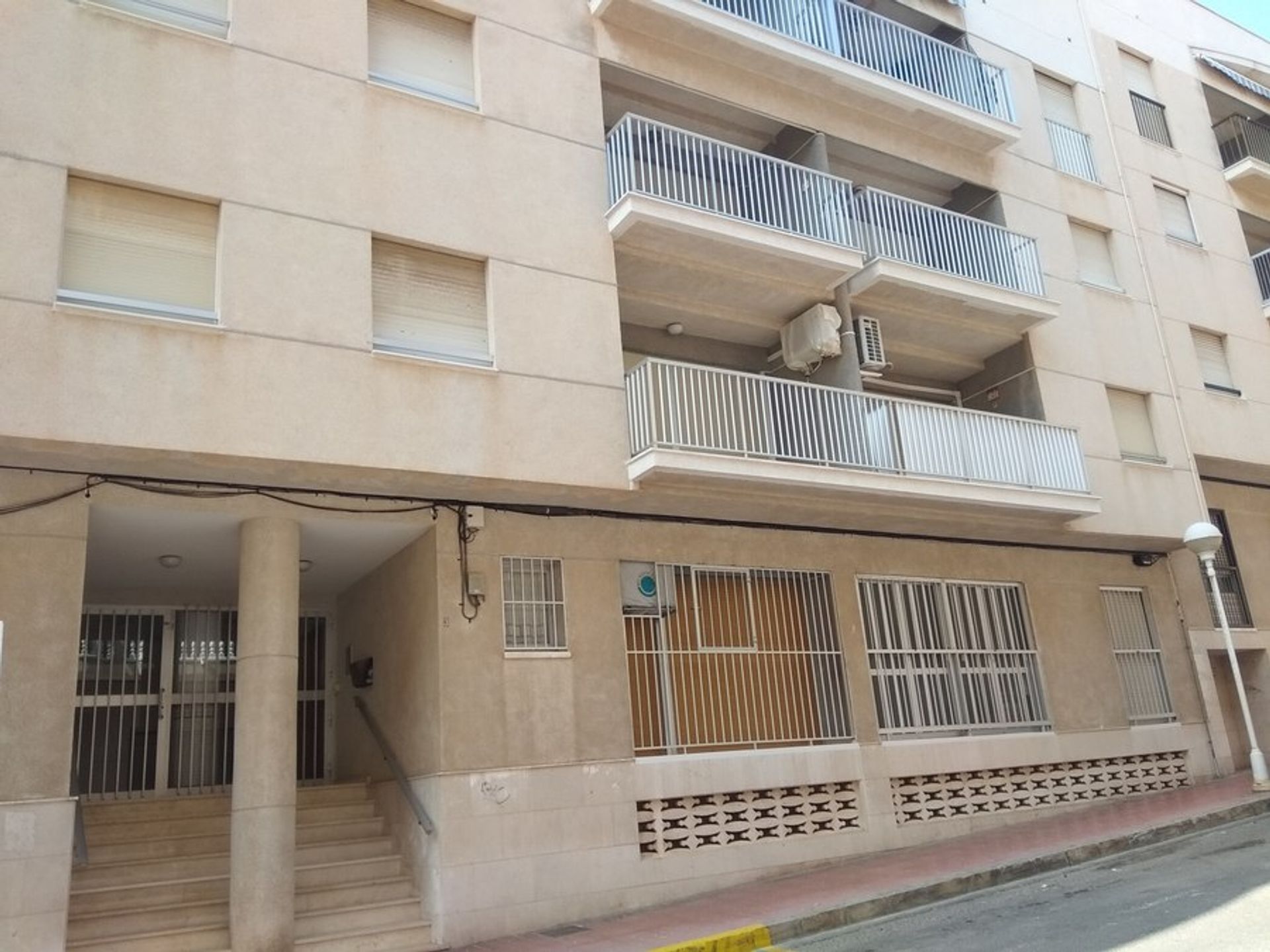 Condominium in Guardamar del Segura, Valencia 11223751