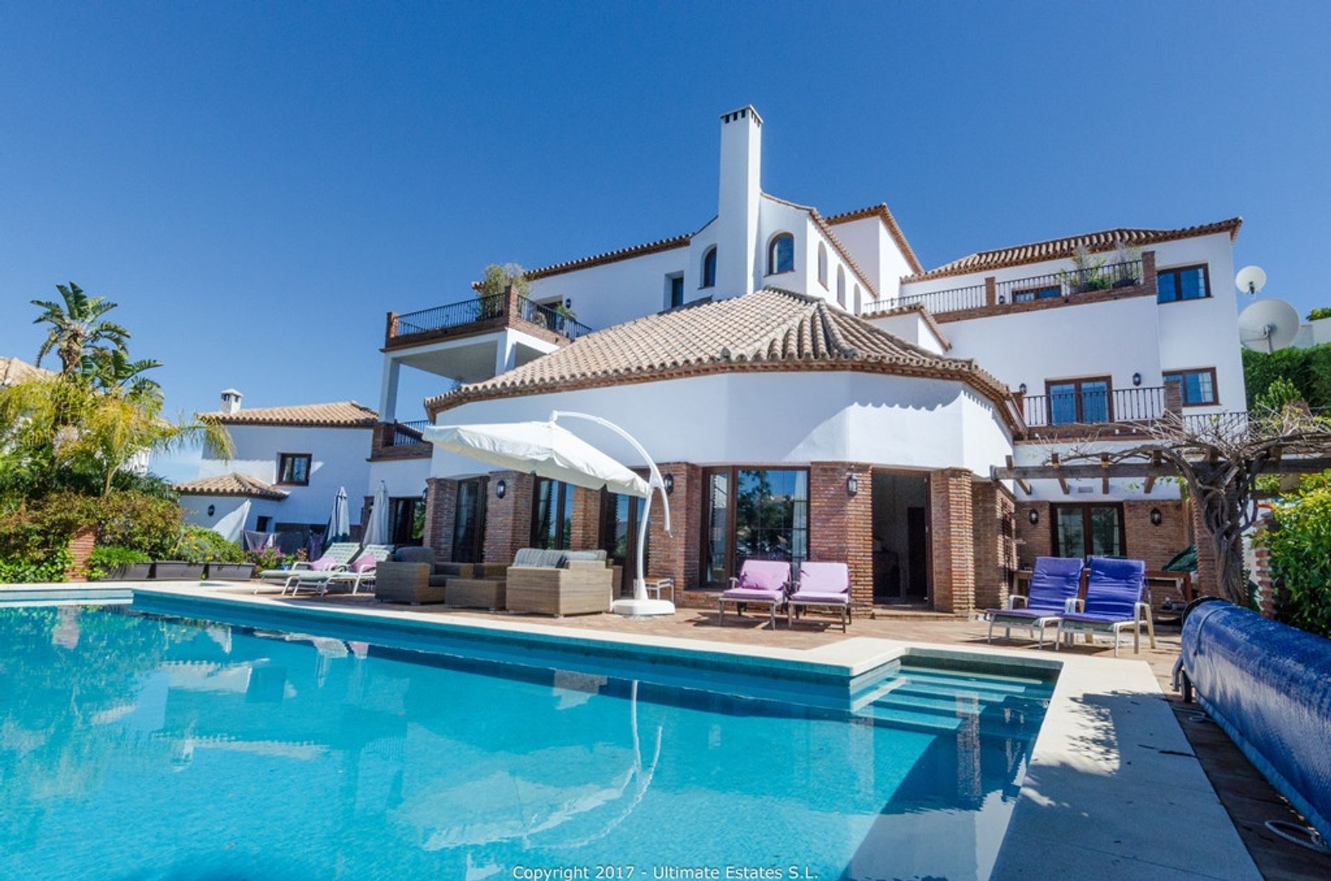 Casa nel Fuengirola, Andalusia 11223961