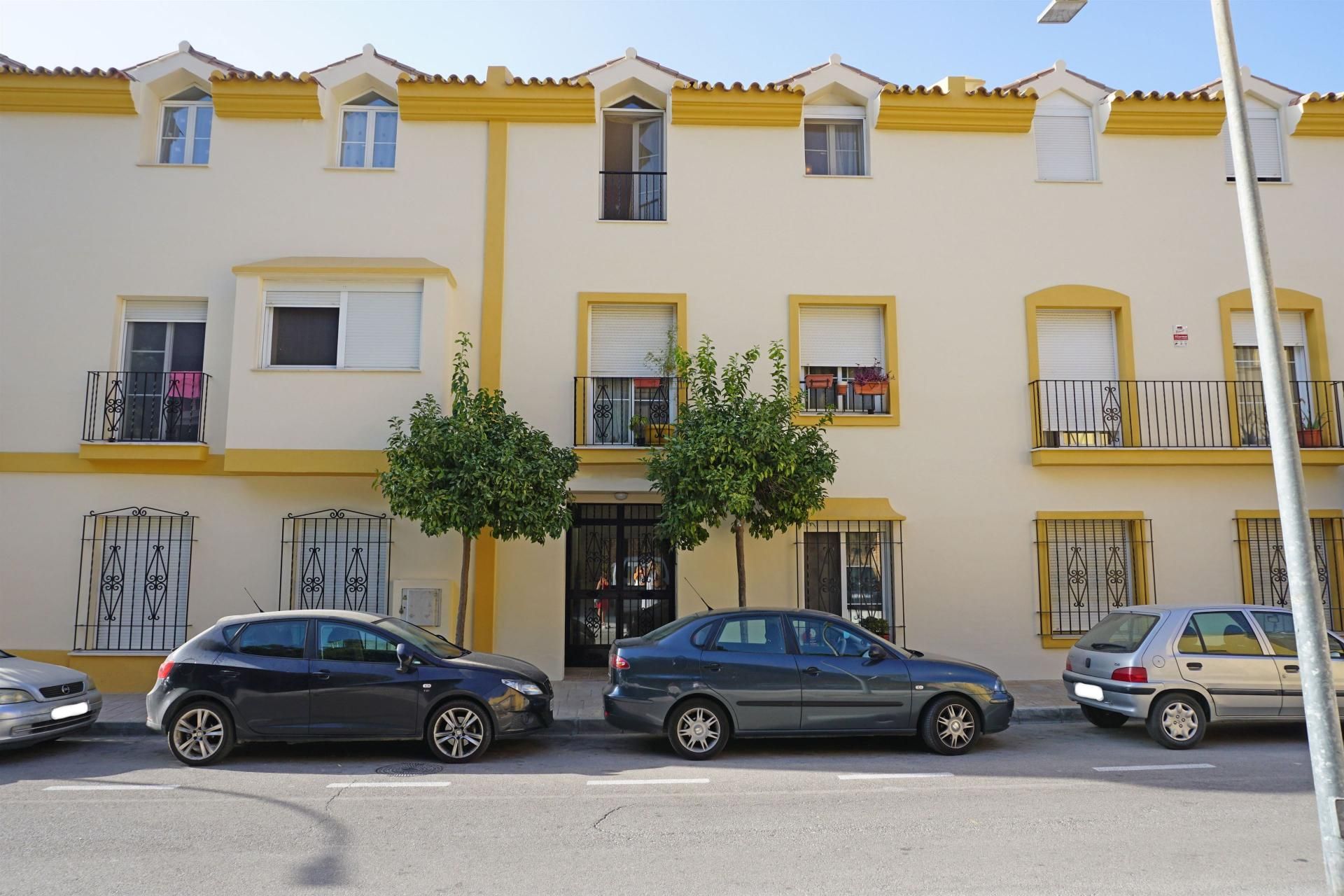 Condominium in Coín, Andalucía 11225648