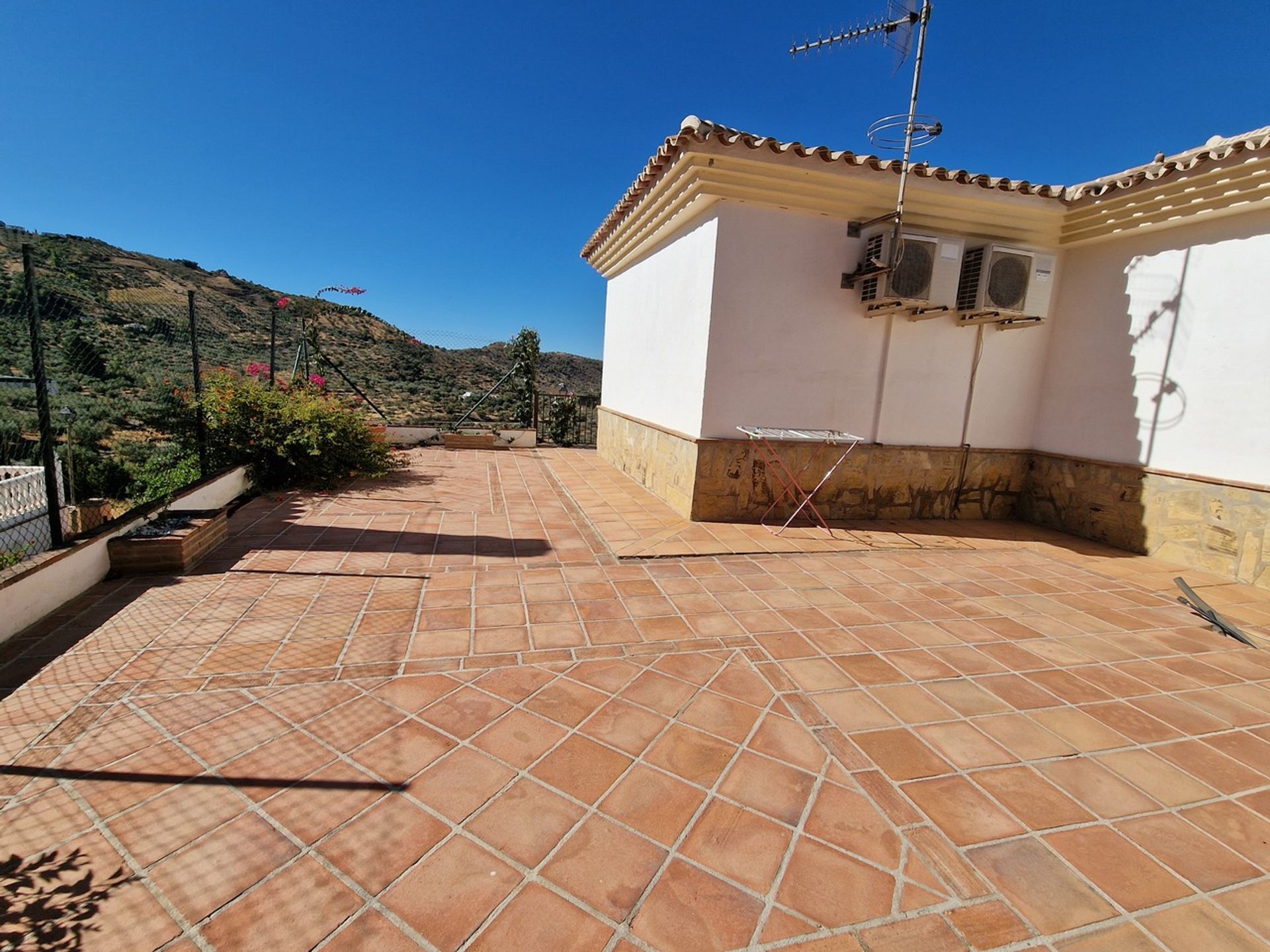 Huis in Alcaucín, Andalucía 11226497