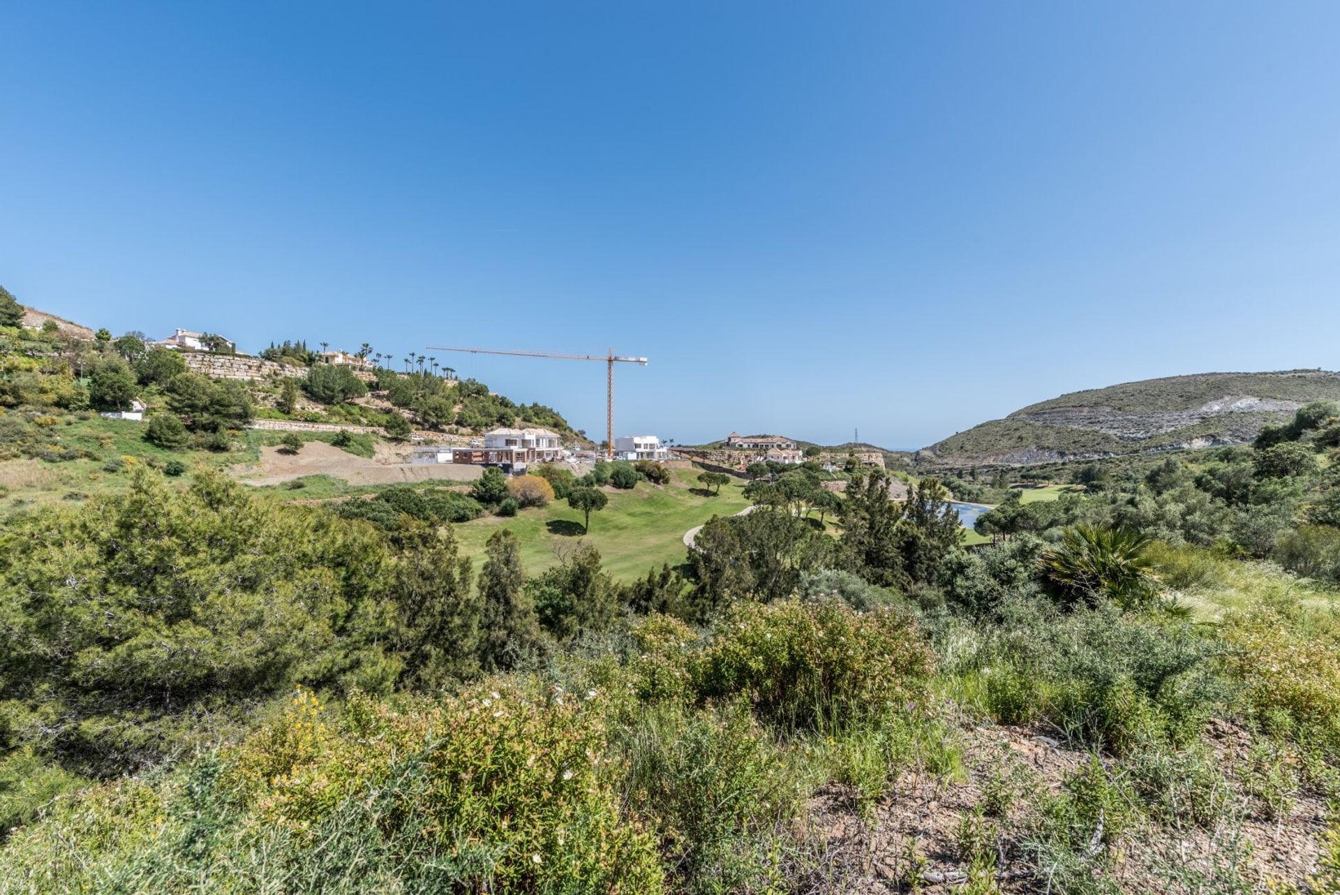 Land i Benahavis, Andalusia 11227330