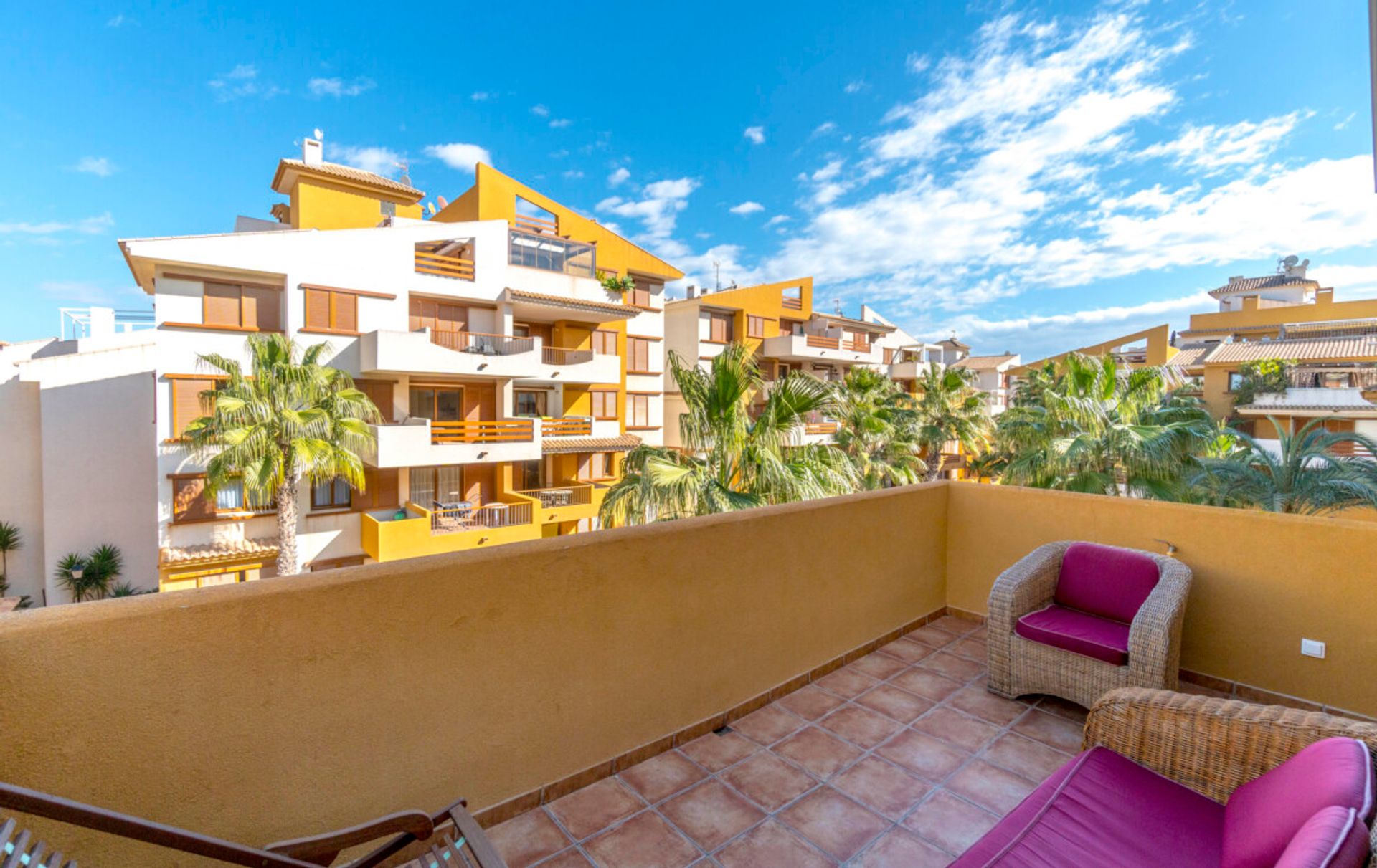 Condominium dans Punta Prima, Comunidad Valenciana 11227620