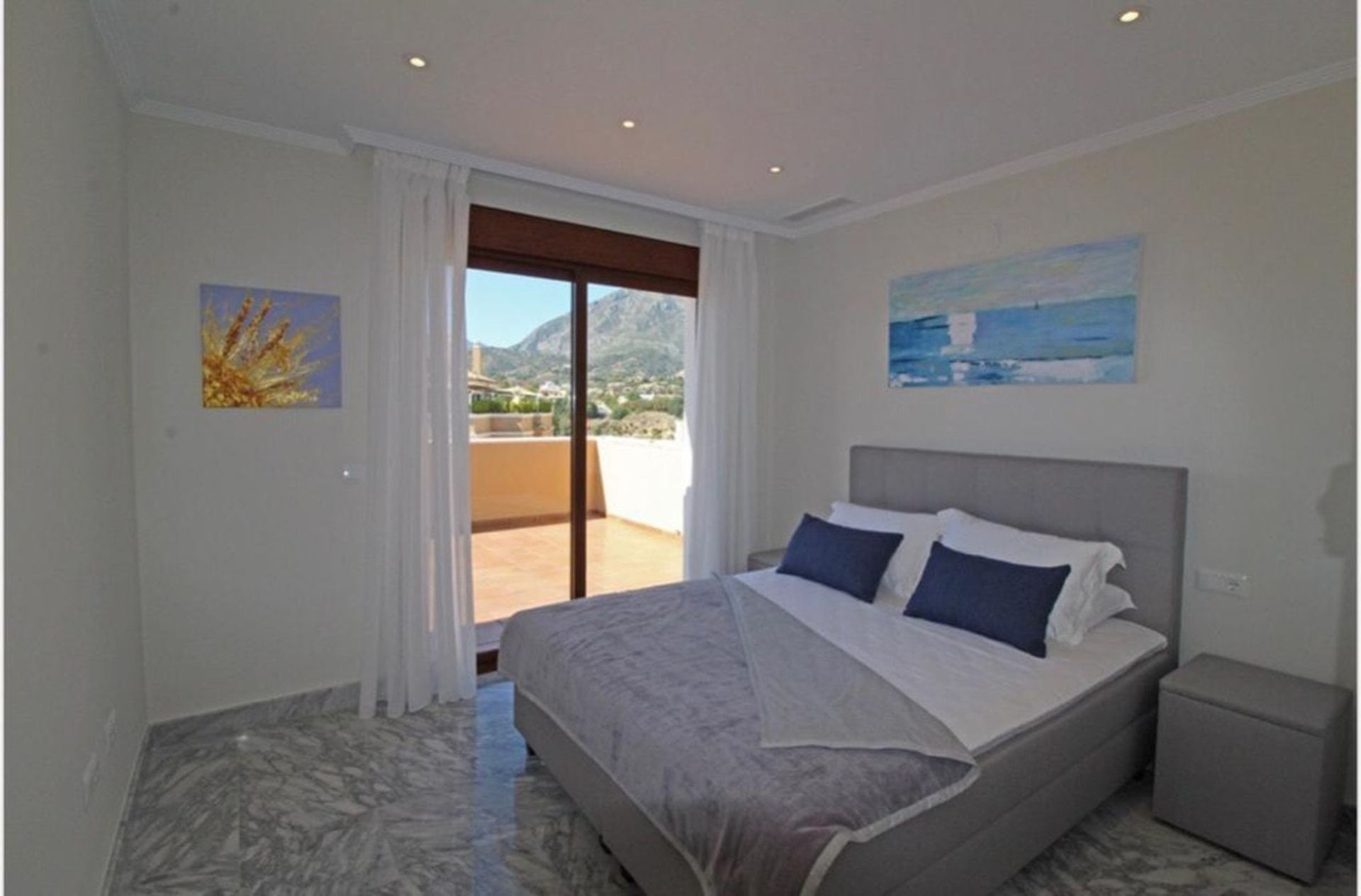 Condominium in Marbella, Andalucía 11230144