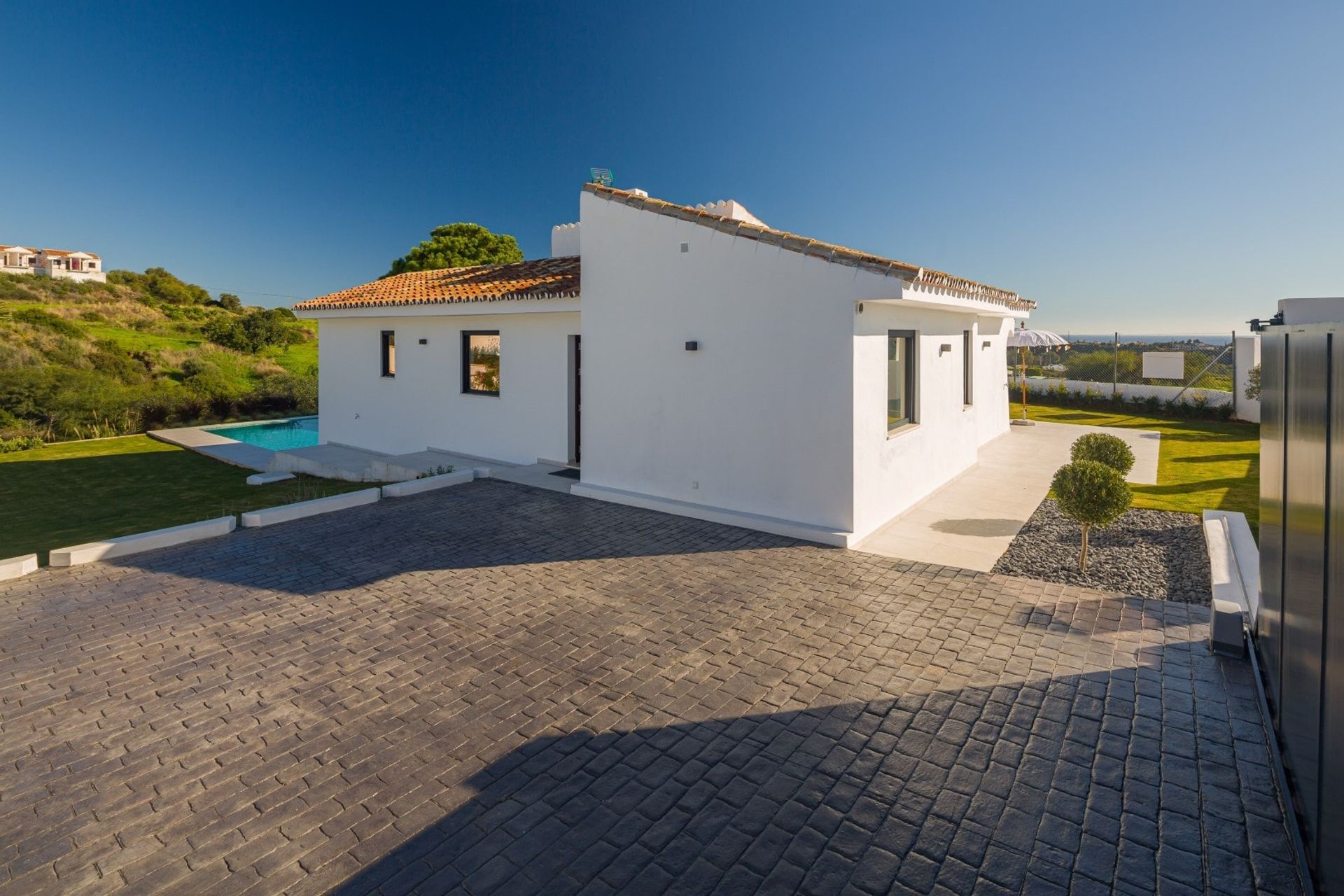 rumah dalam Estepona, Andalucía 11230777