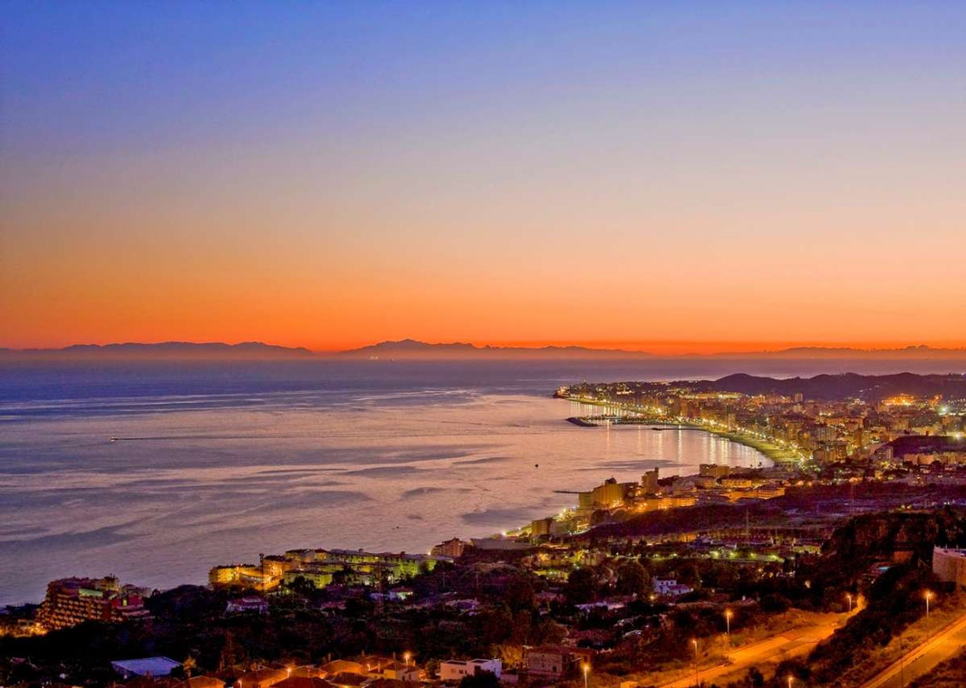 Eigentumswohnung im Fuengirola, Andalucía 11231033