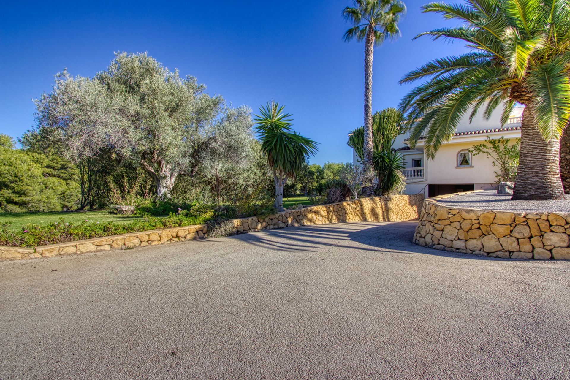 House in l'Alfàs del Pi, Comunidad Valenciana 11231710