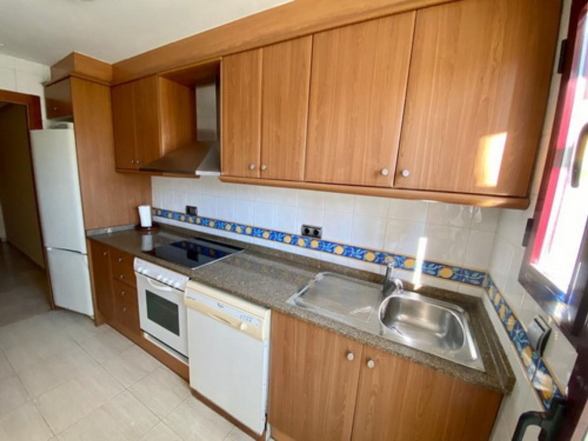 Condominium in Benidorm, Comunidad Valenciana 11233379