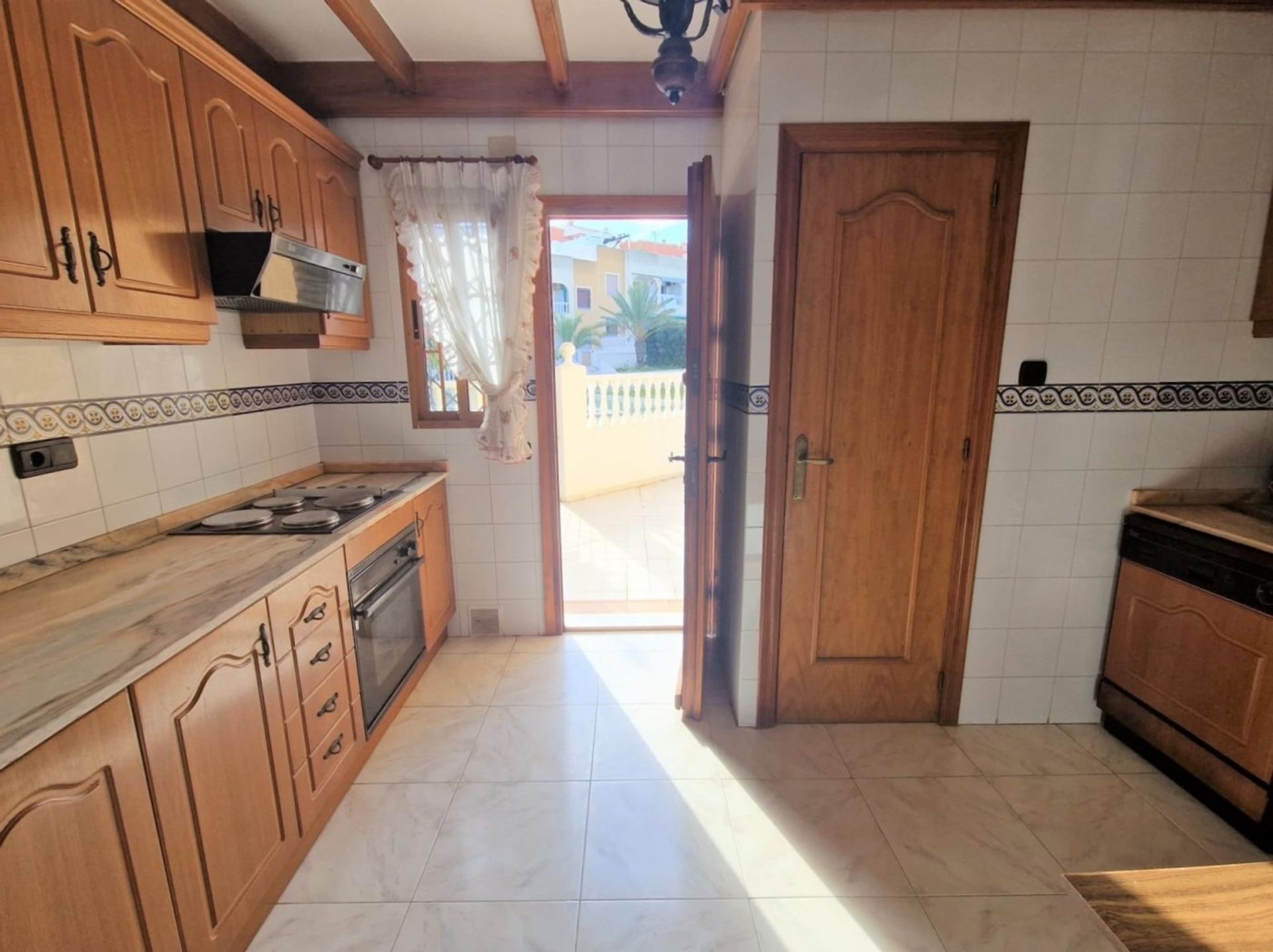 Condominium in Torremendo, Comunidad Valenciana 11233851