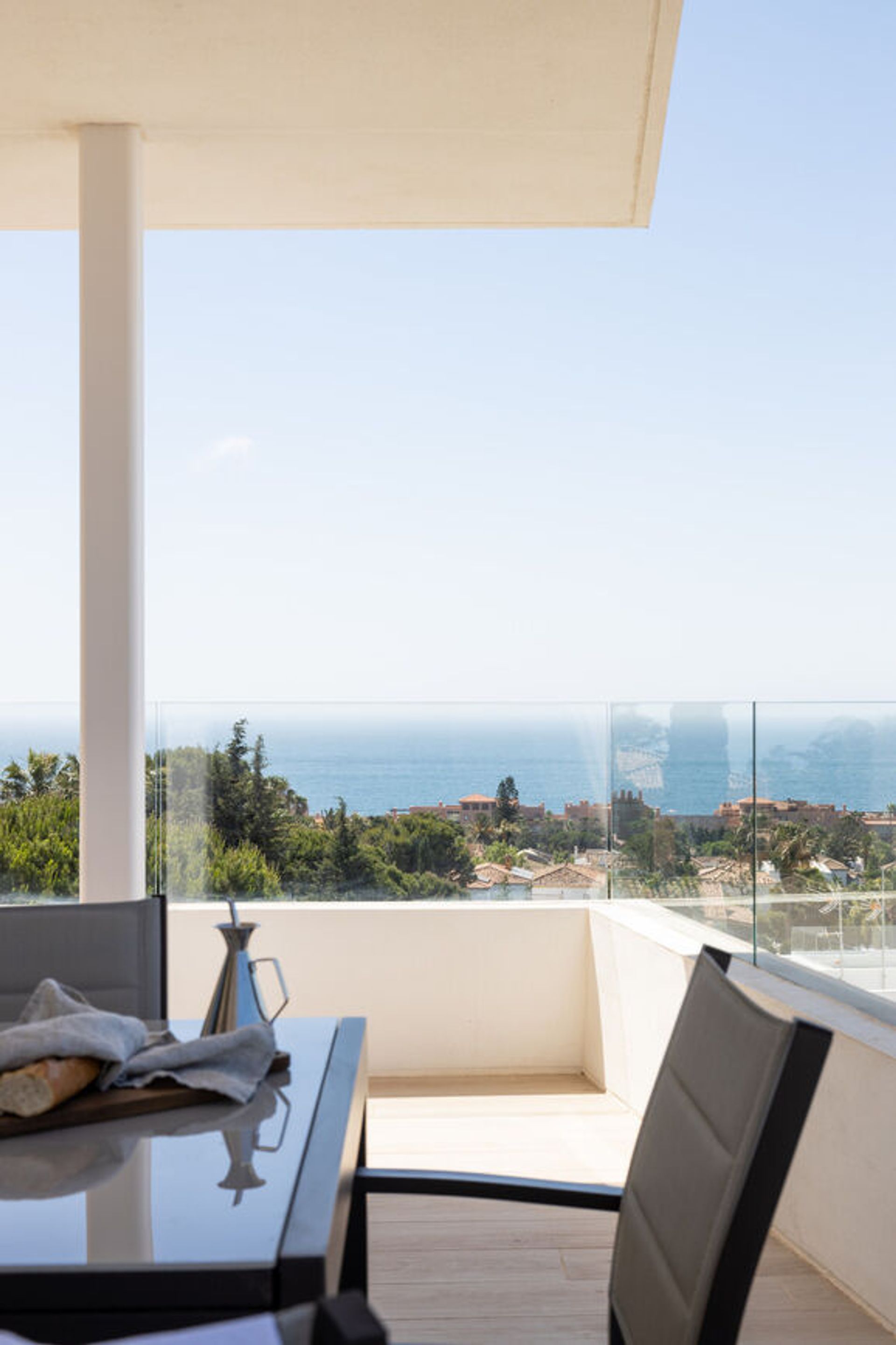 Condominium dans Estepona, Andalucía 11234488