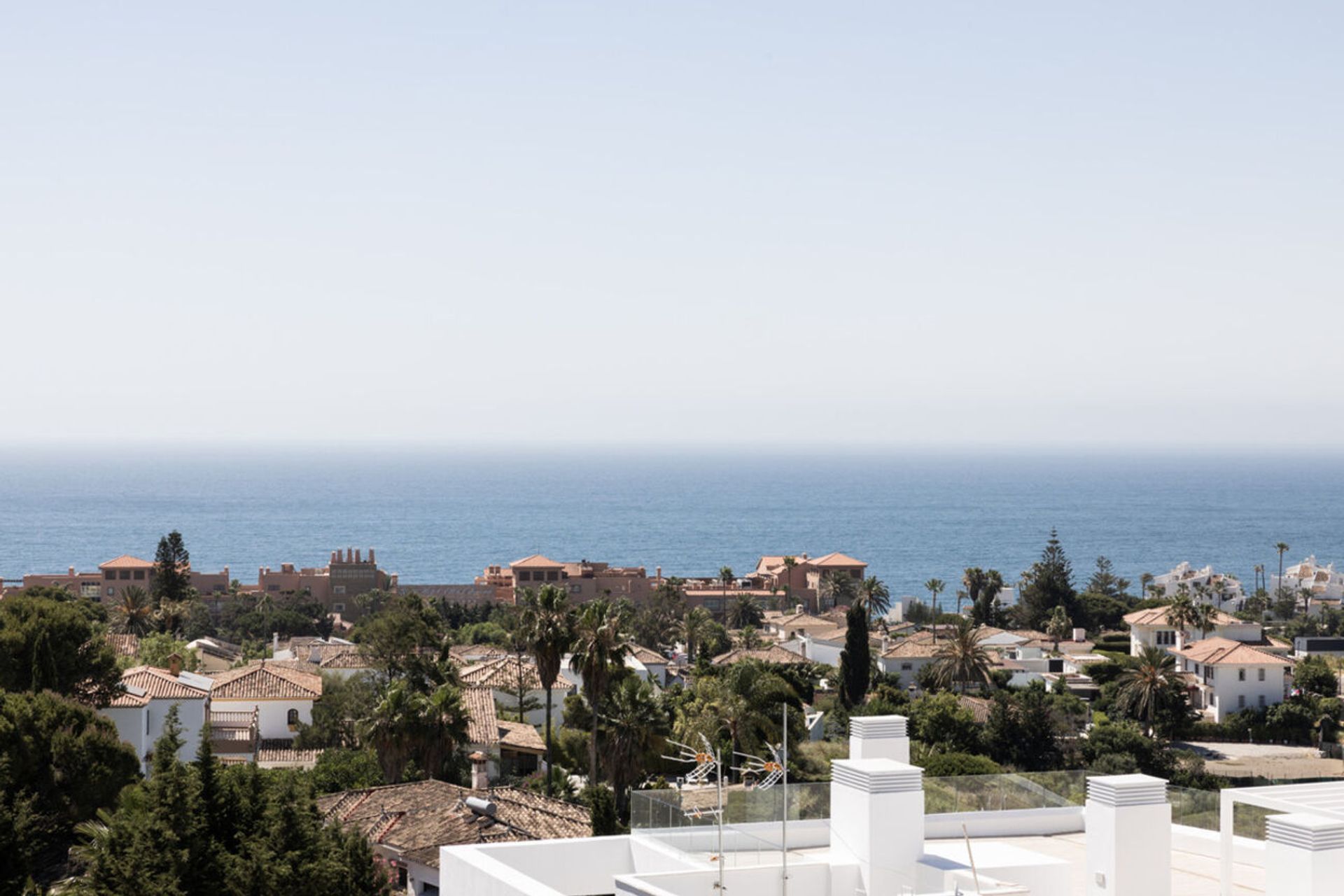 Condominium dans Estepona, Andalucía 11234488