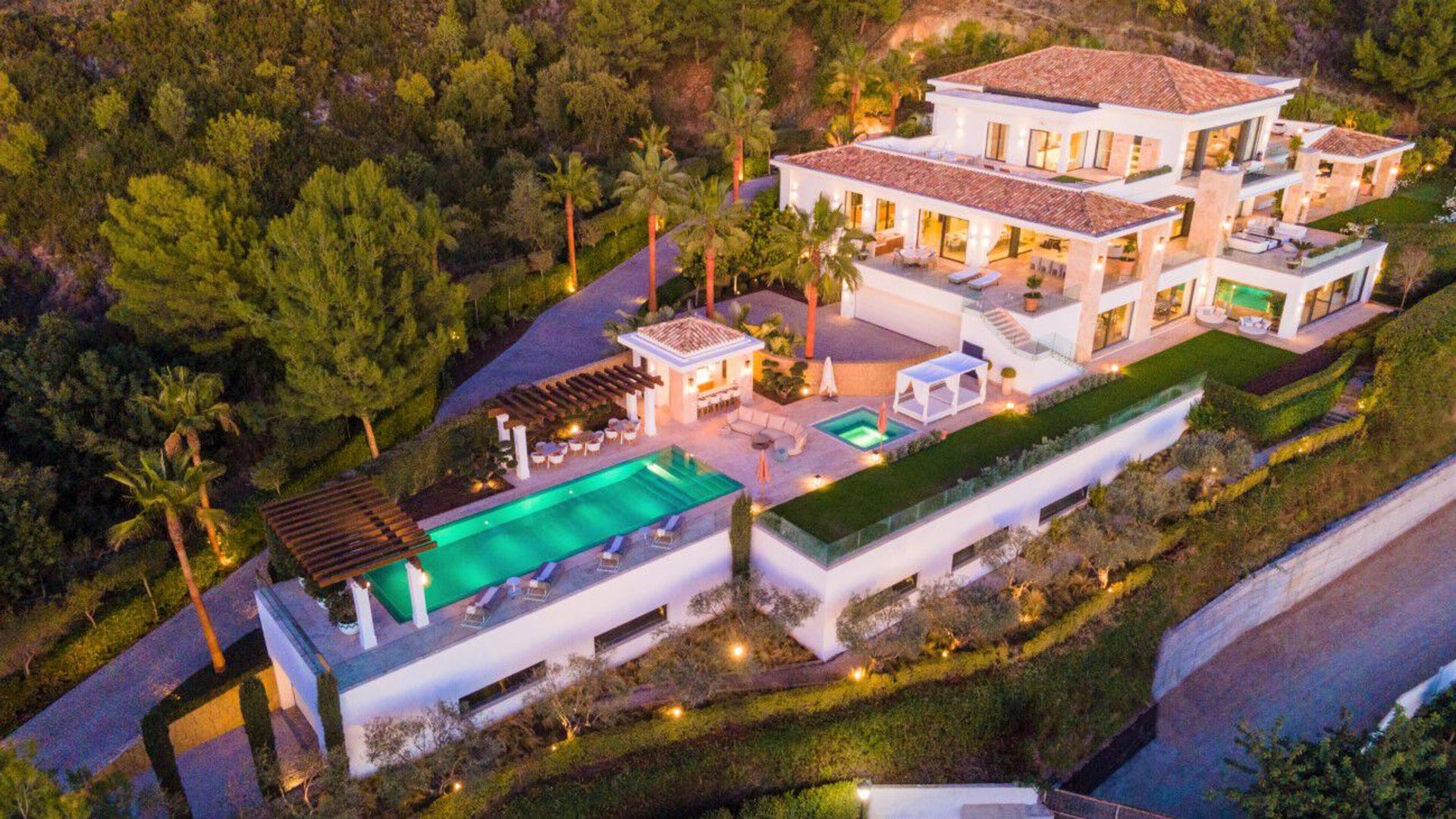 Haus im Marbella, Andalucía 11234618