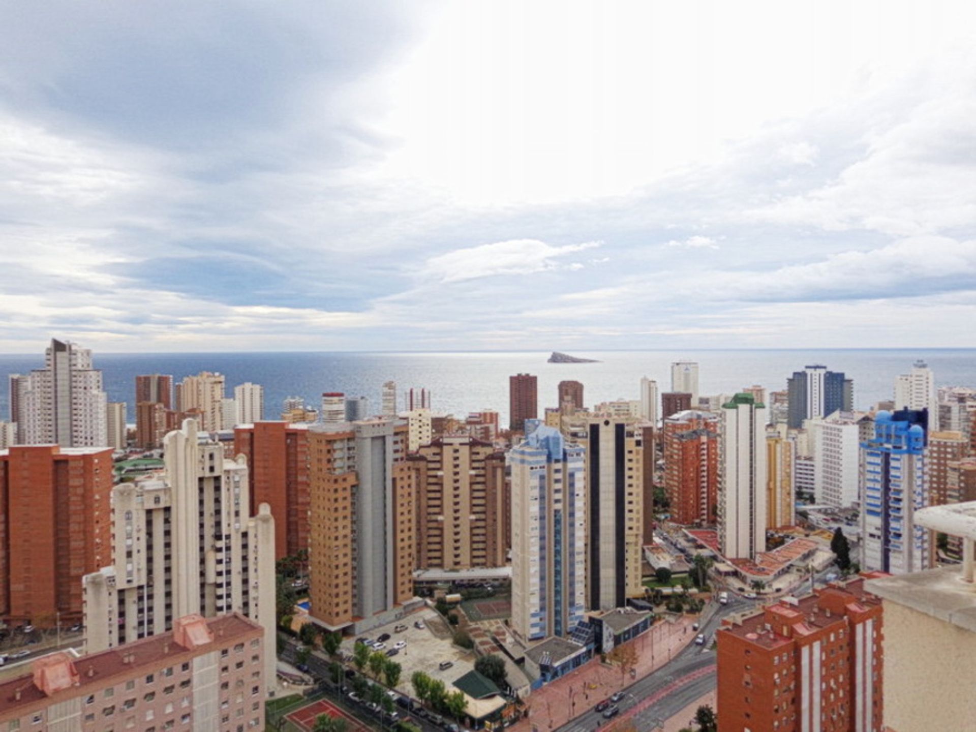 קוֹנדוֹמִינִיוֹן ב Benidorm, Comunidad Valenciana 11235193