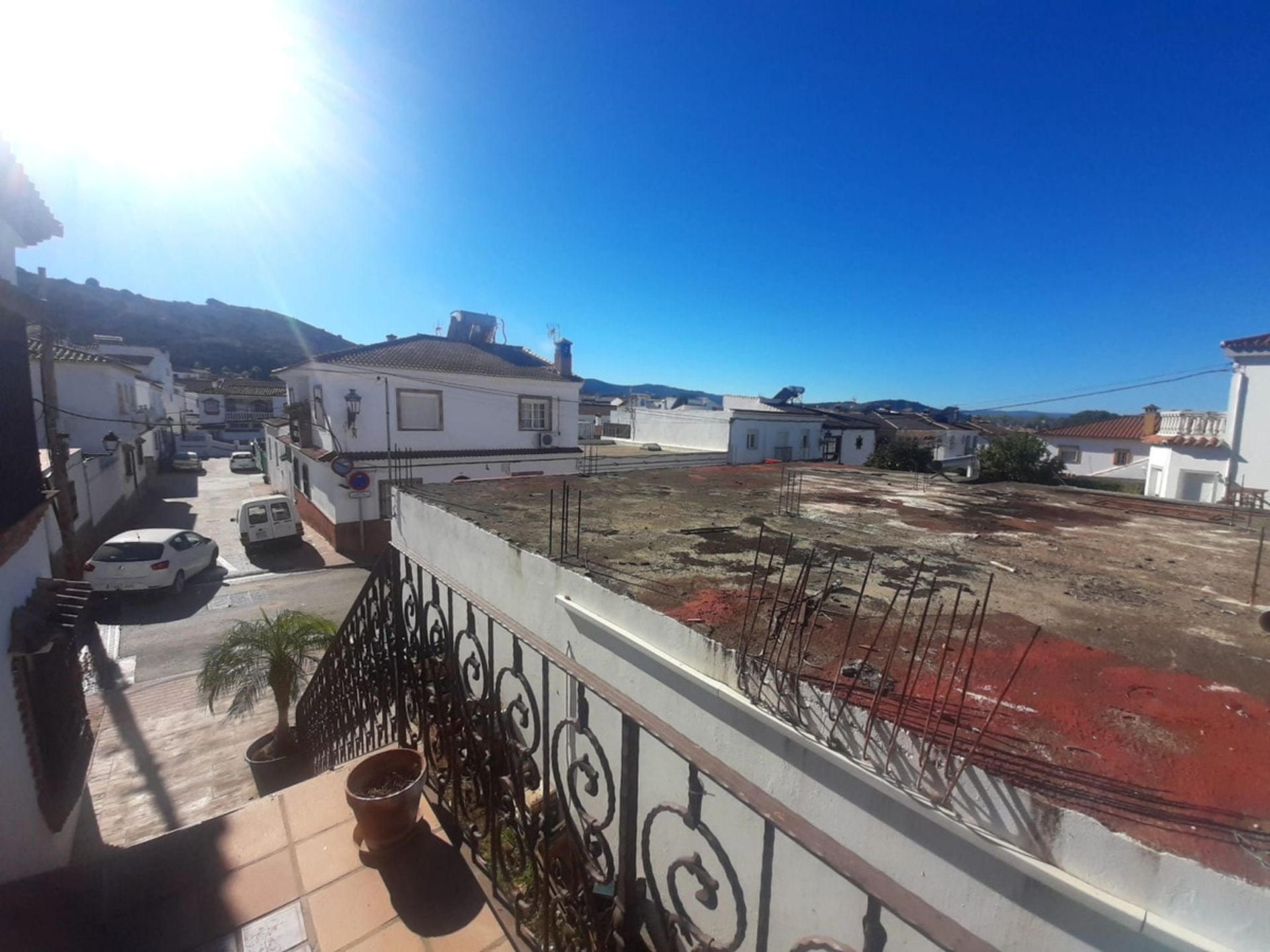 산업 에 San Enrique de Guadiaro, Andalucía 11235375