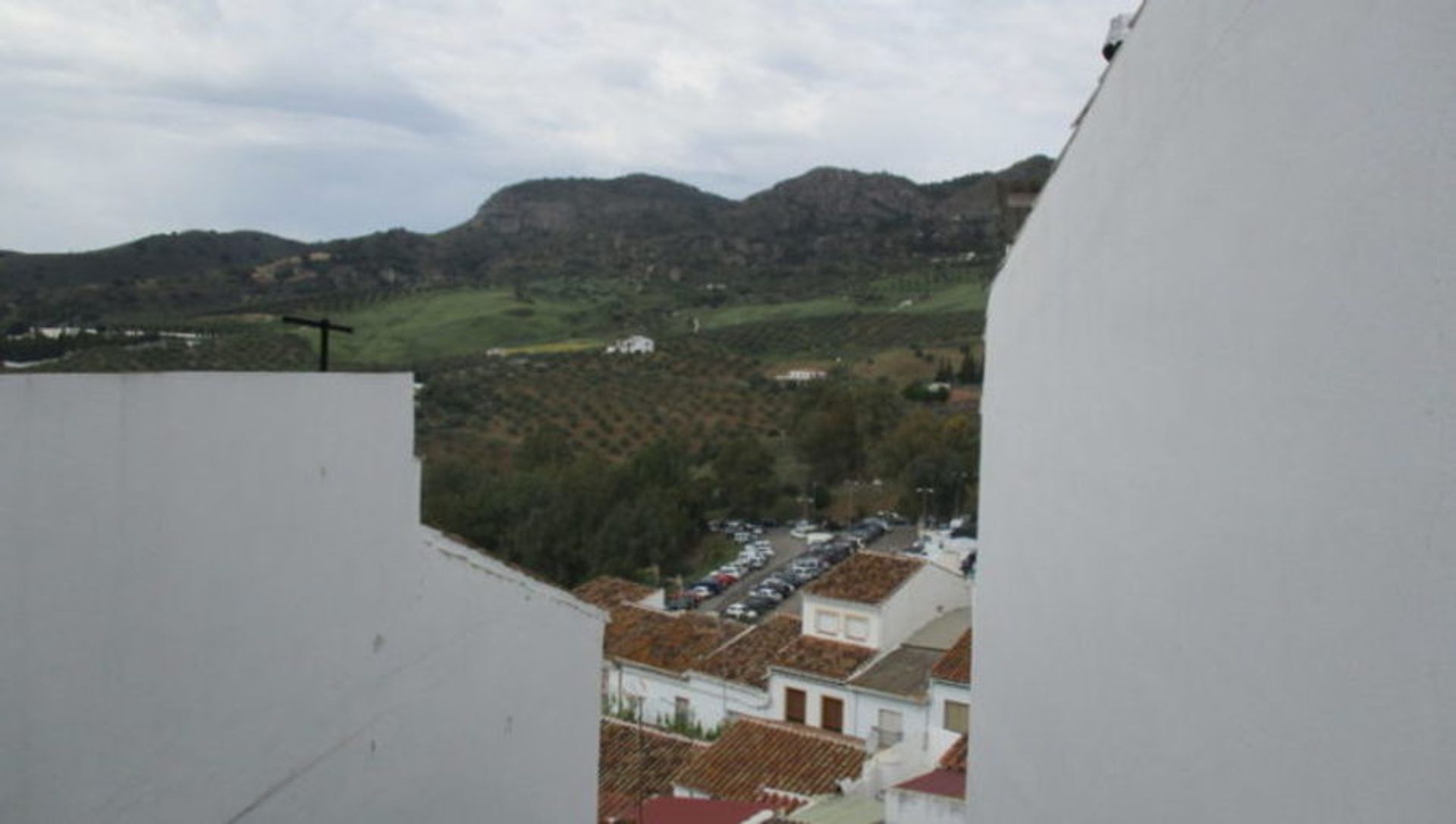 Будинок в Álora, Andalucía 11235482