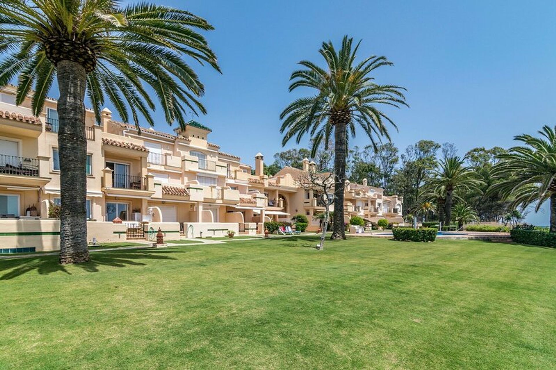 Huis in Estepona, Andalucía 11235527