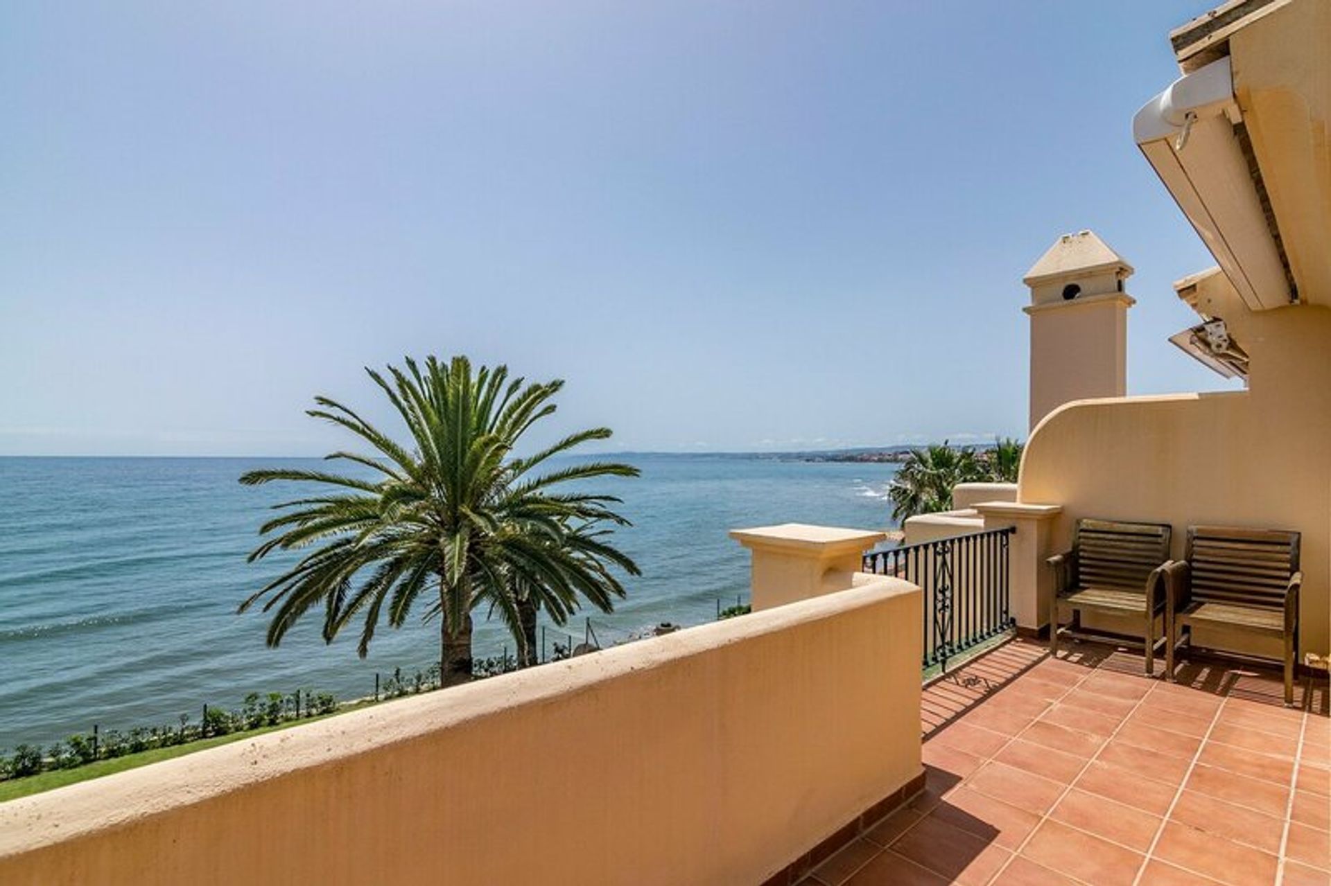 Huis in Estepona, Andalucía 11235527