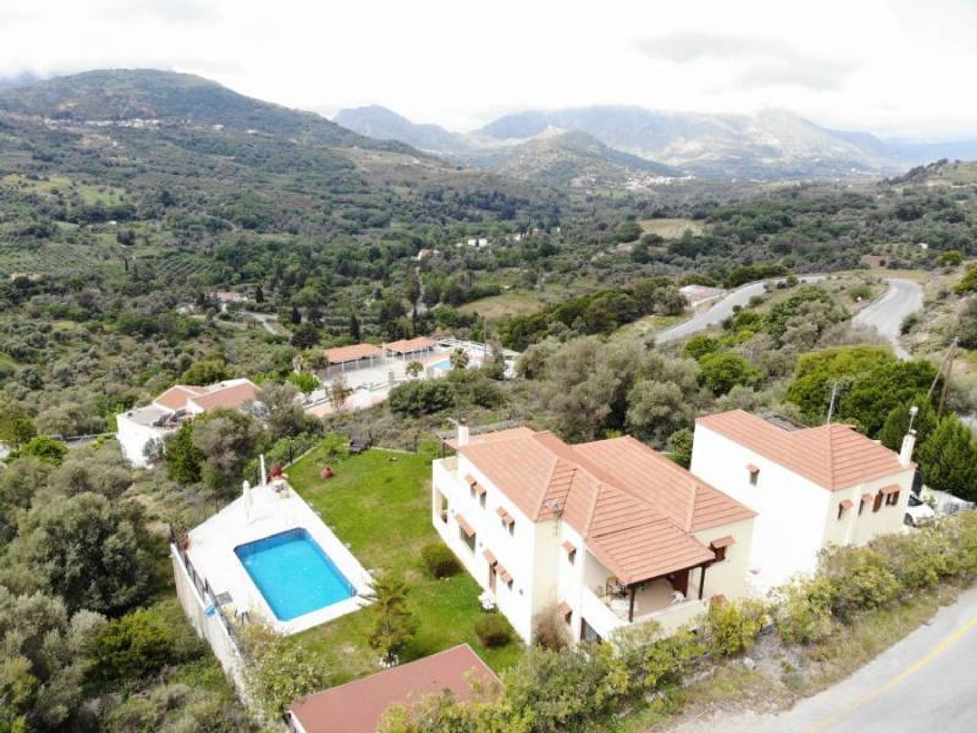 loger dans Agios Antonios, Kriti 11235958