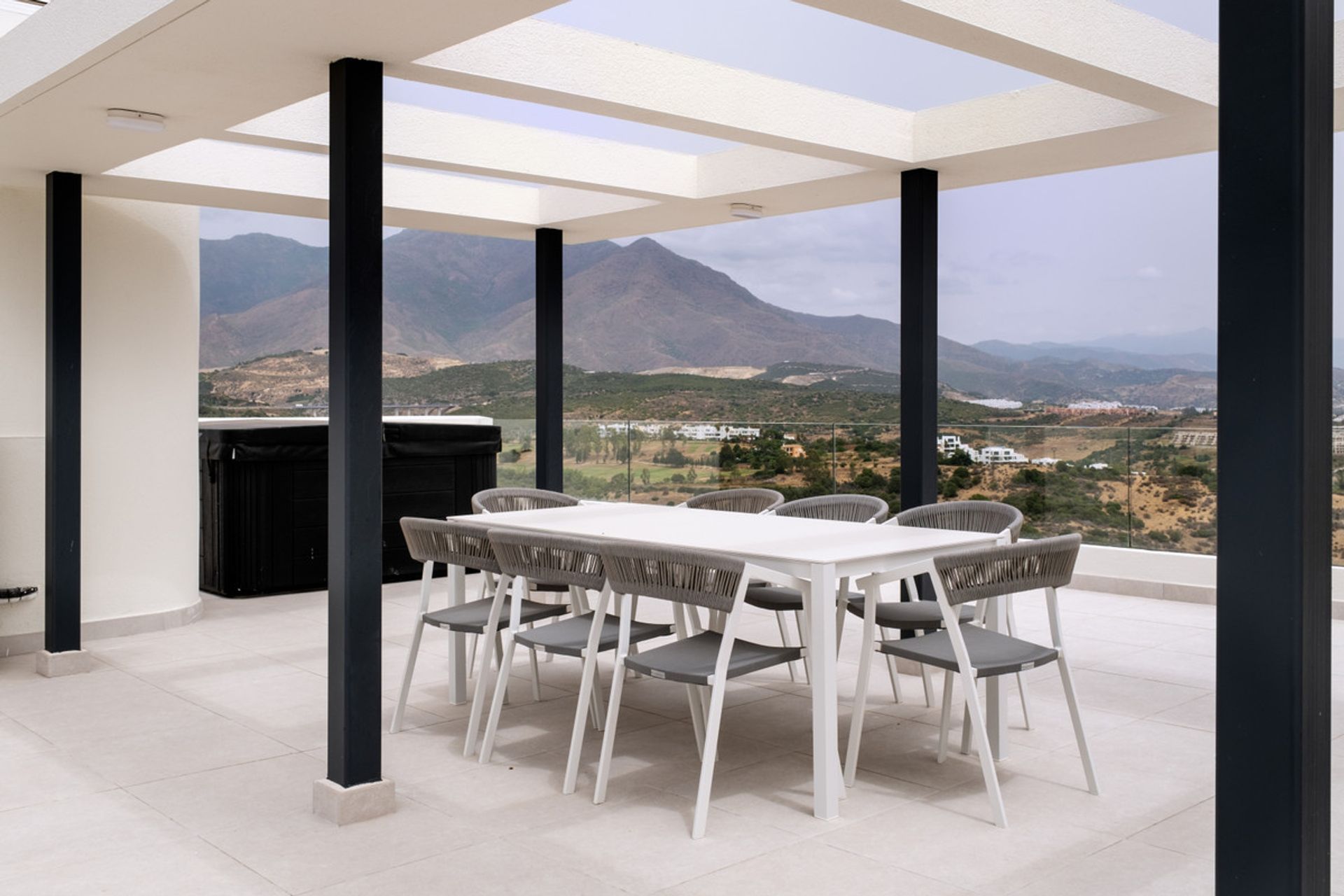 Condominium in Casares, Andalusia 11236455