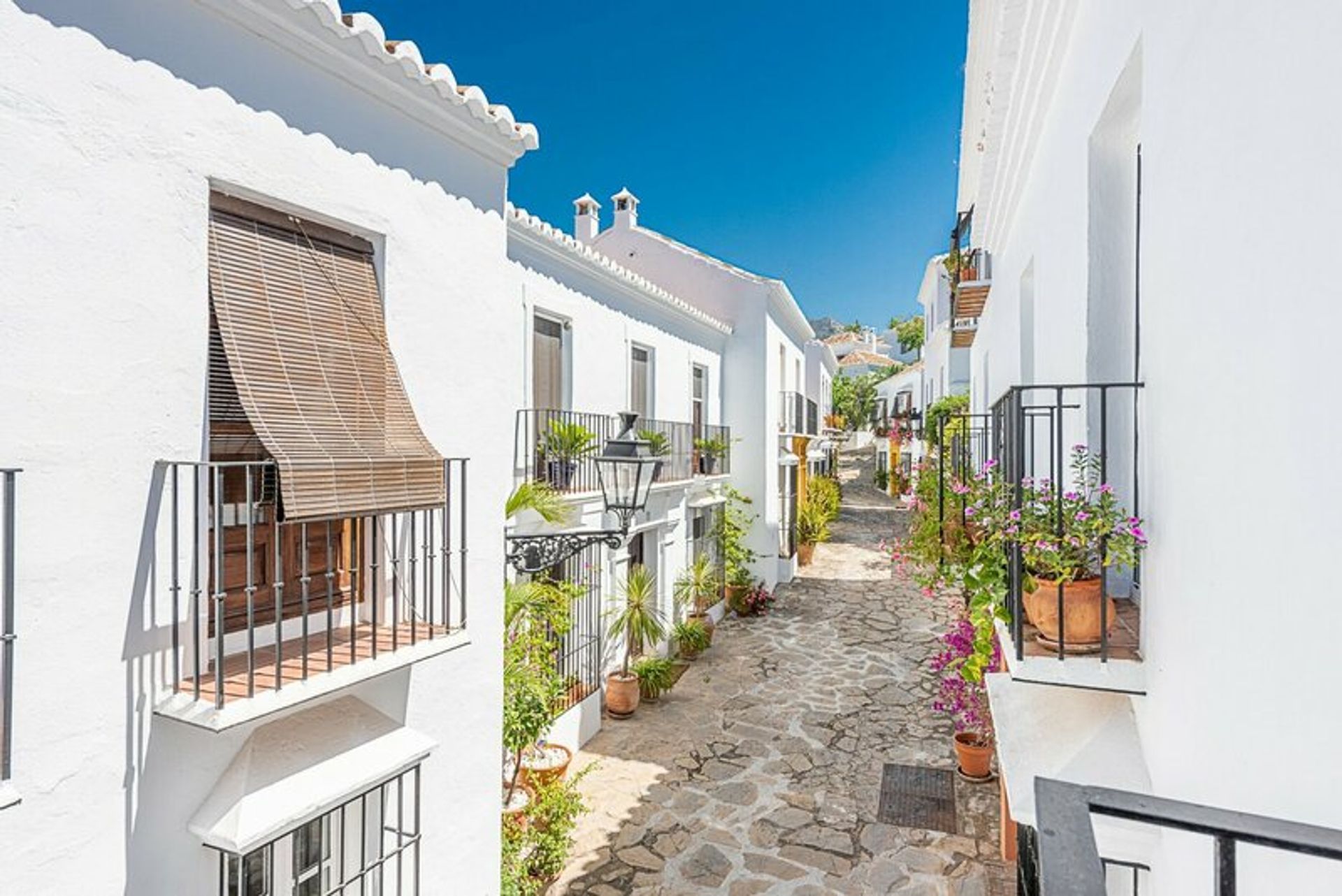 House in Marbella, Andalucía 11237255