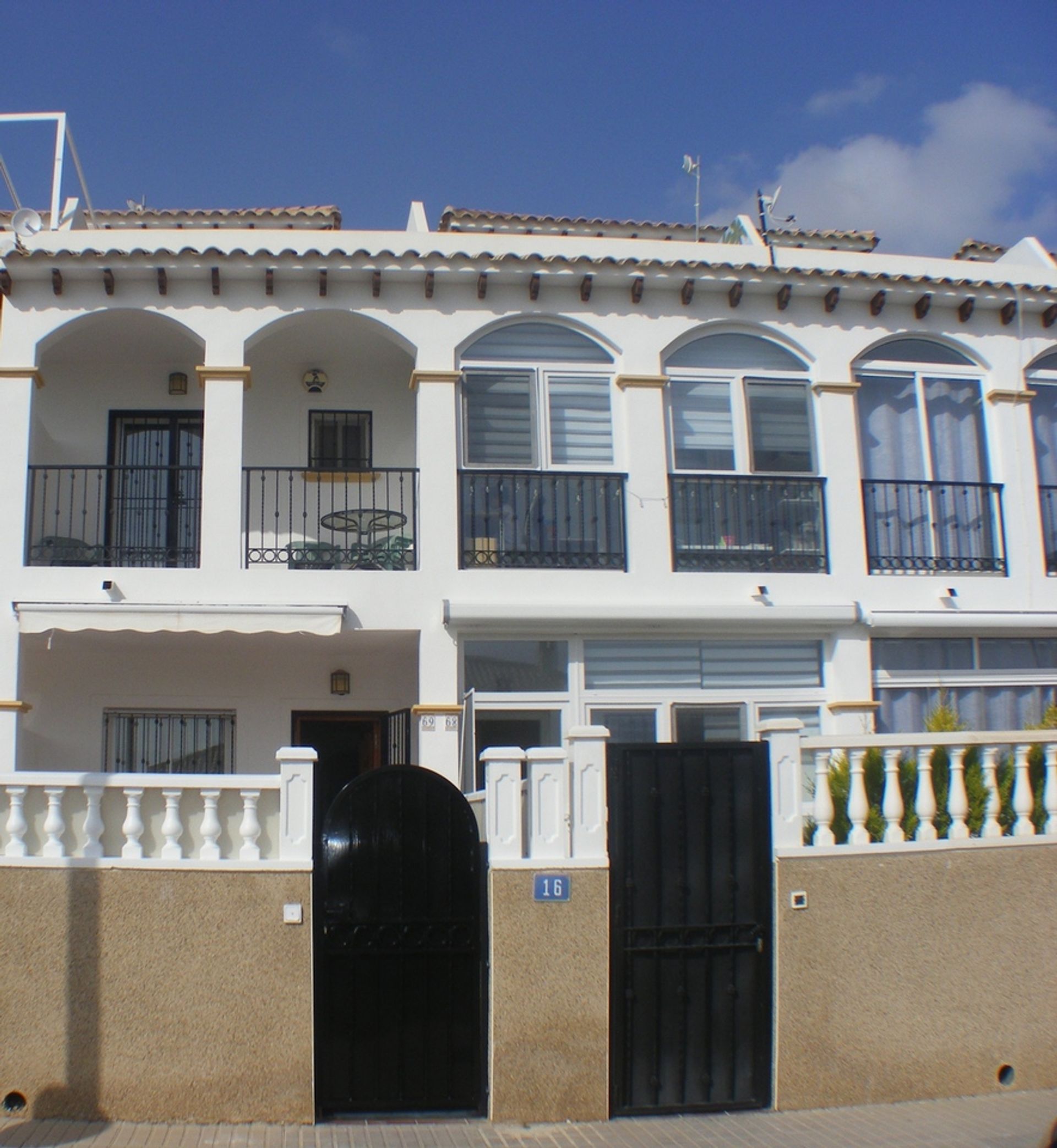 Rumah di Kampoamor, Valencia 11238385