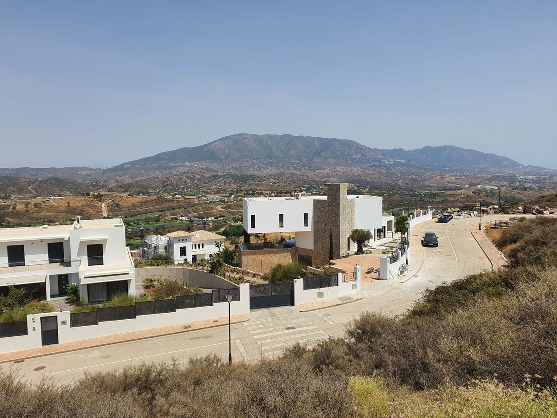 Land in Fuengirola, Andalusia 11238737