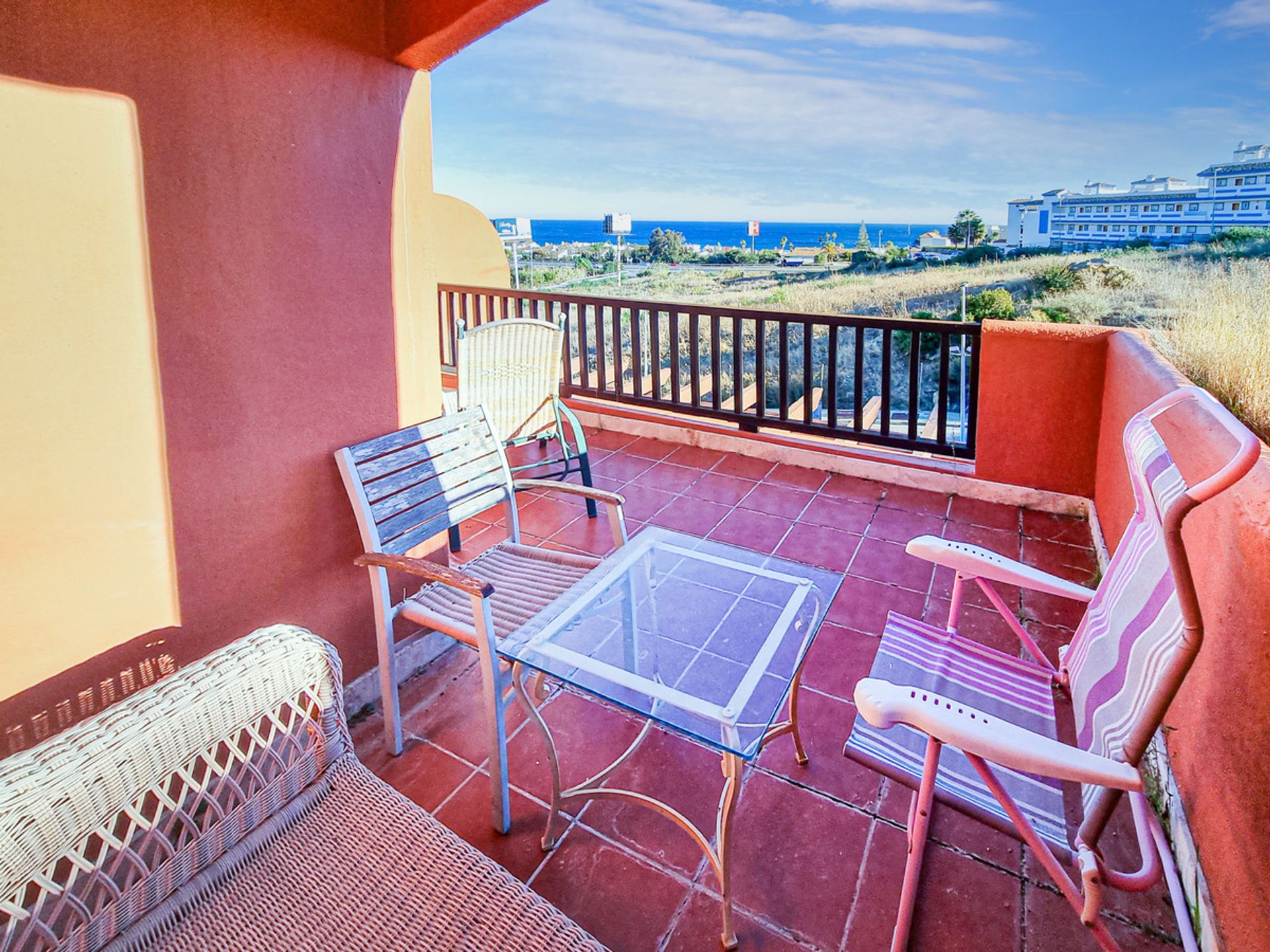 Condominium in Estepona, Andalusia 11238967