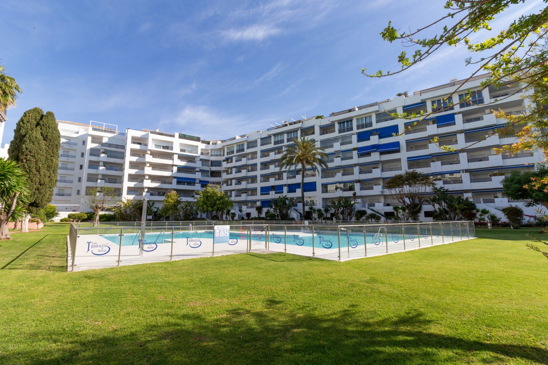 Condominium in Marbella, Andalucía 11239020