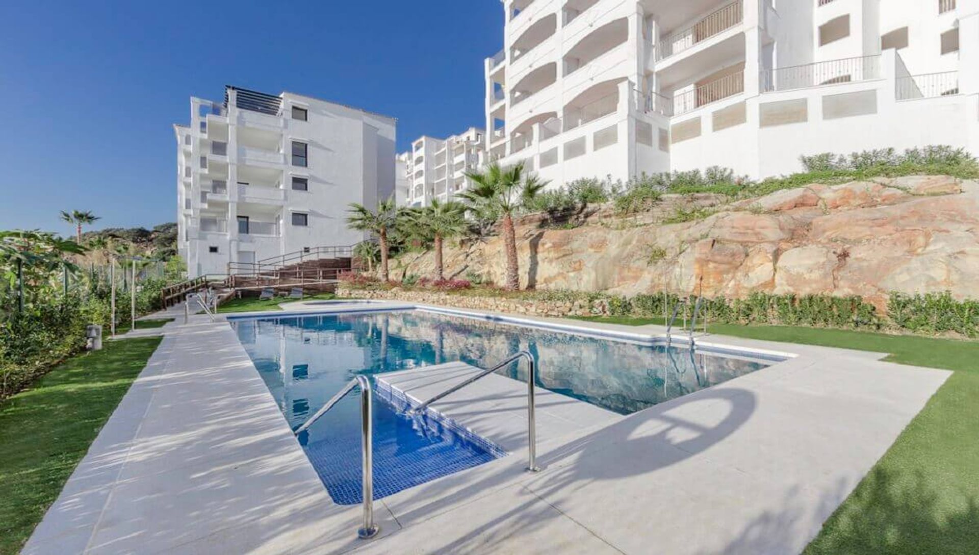 Condominio nel Manilva, Andalucía 11241409