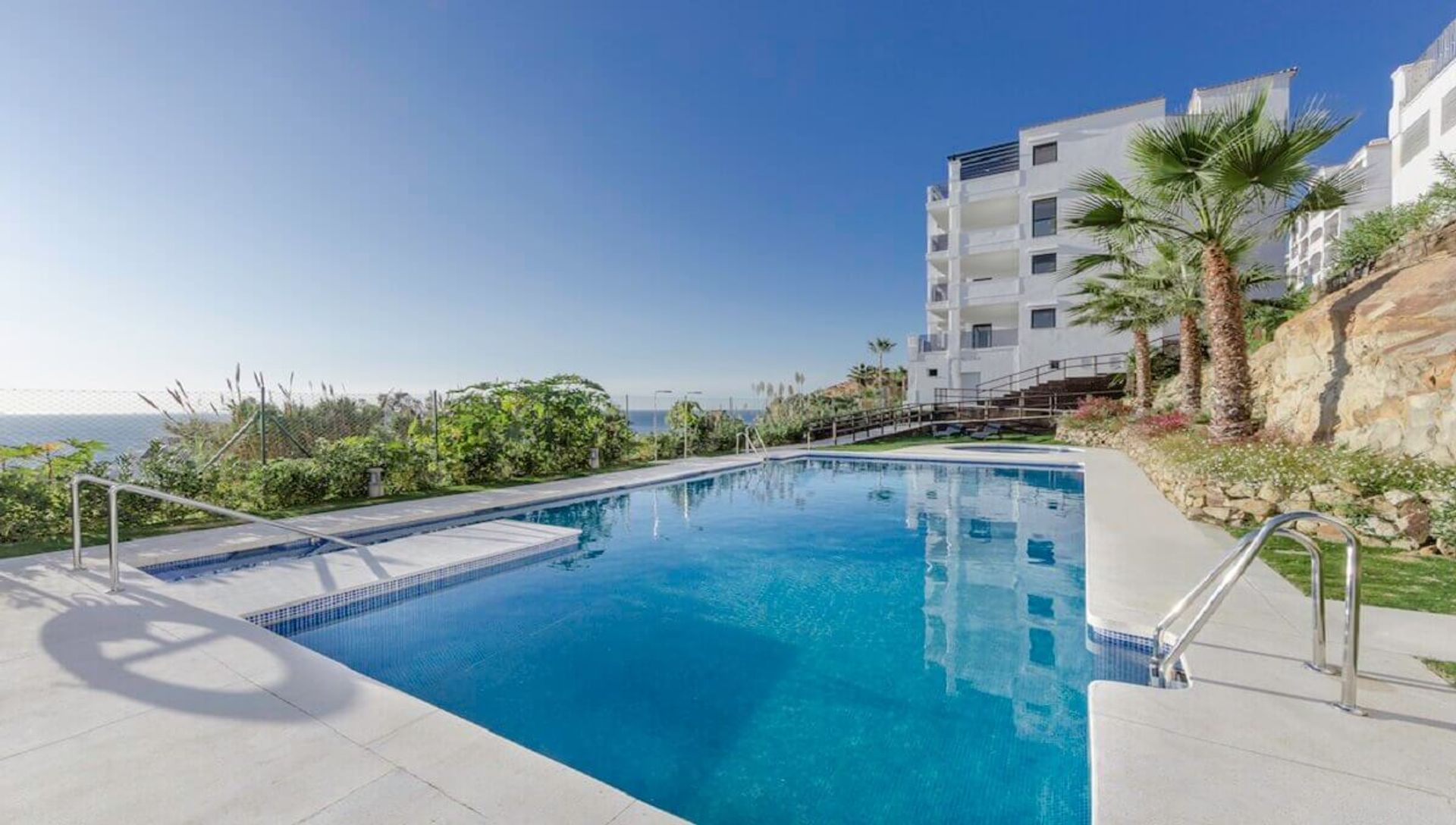 Condominio nel Manilva, Andalucía 11241409