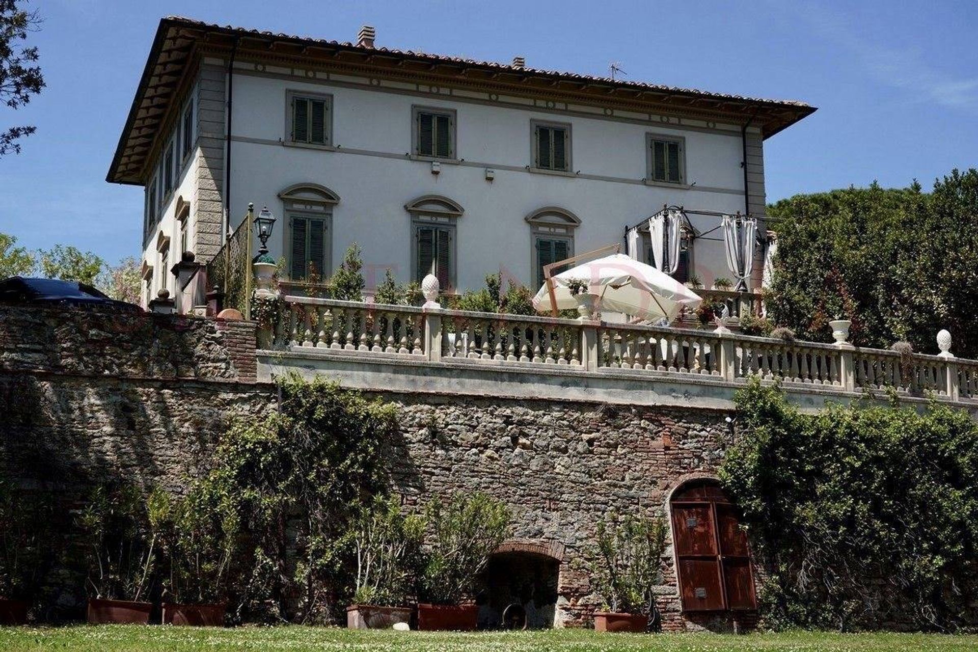 rumah dalam Casciana Terme, Tuscany 11241985