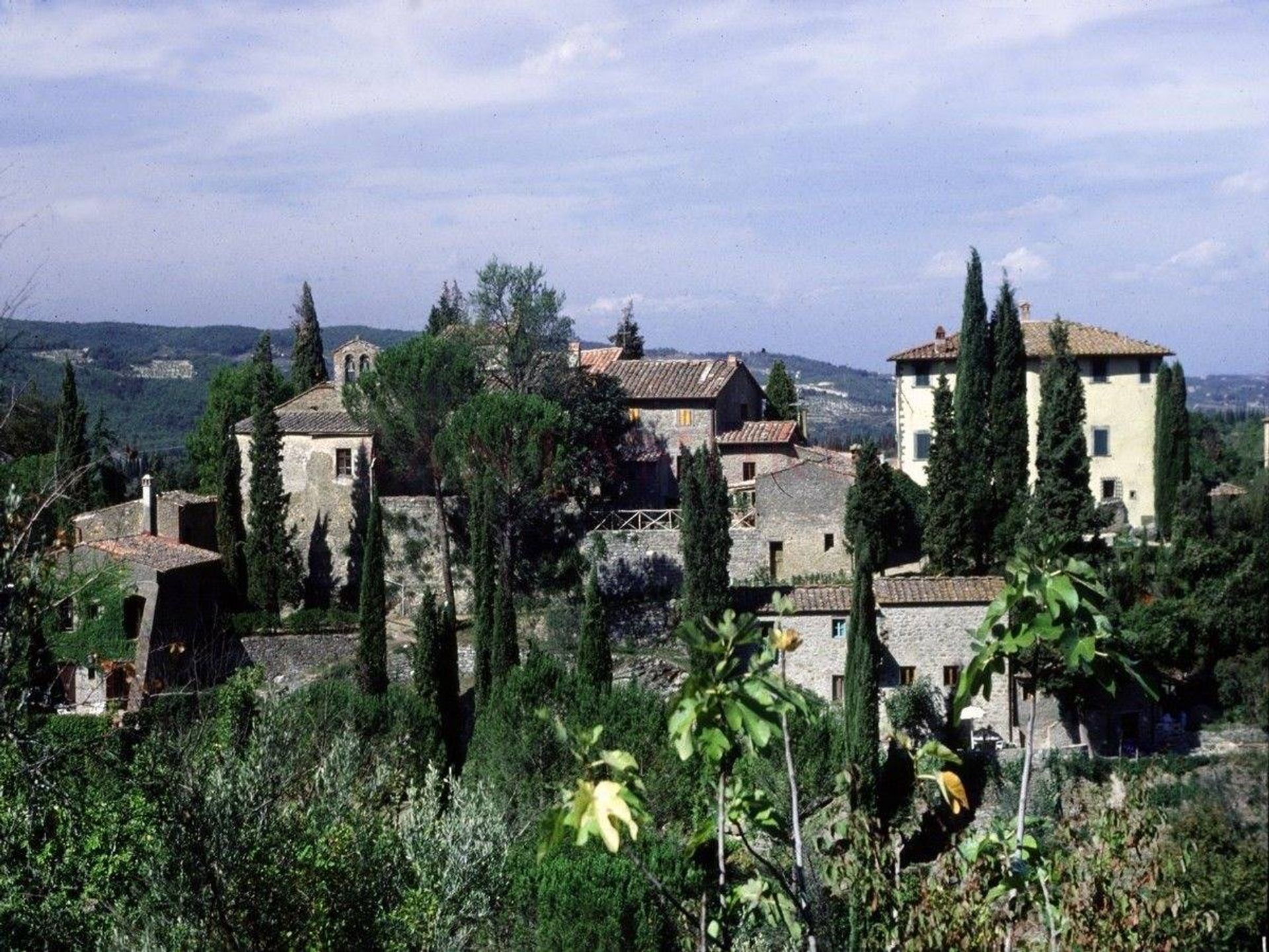 Dom w , Tuscany 11241995