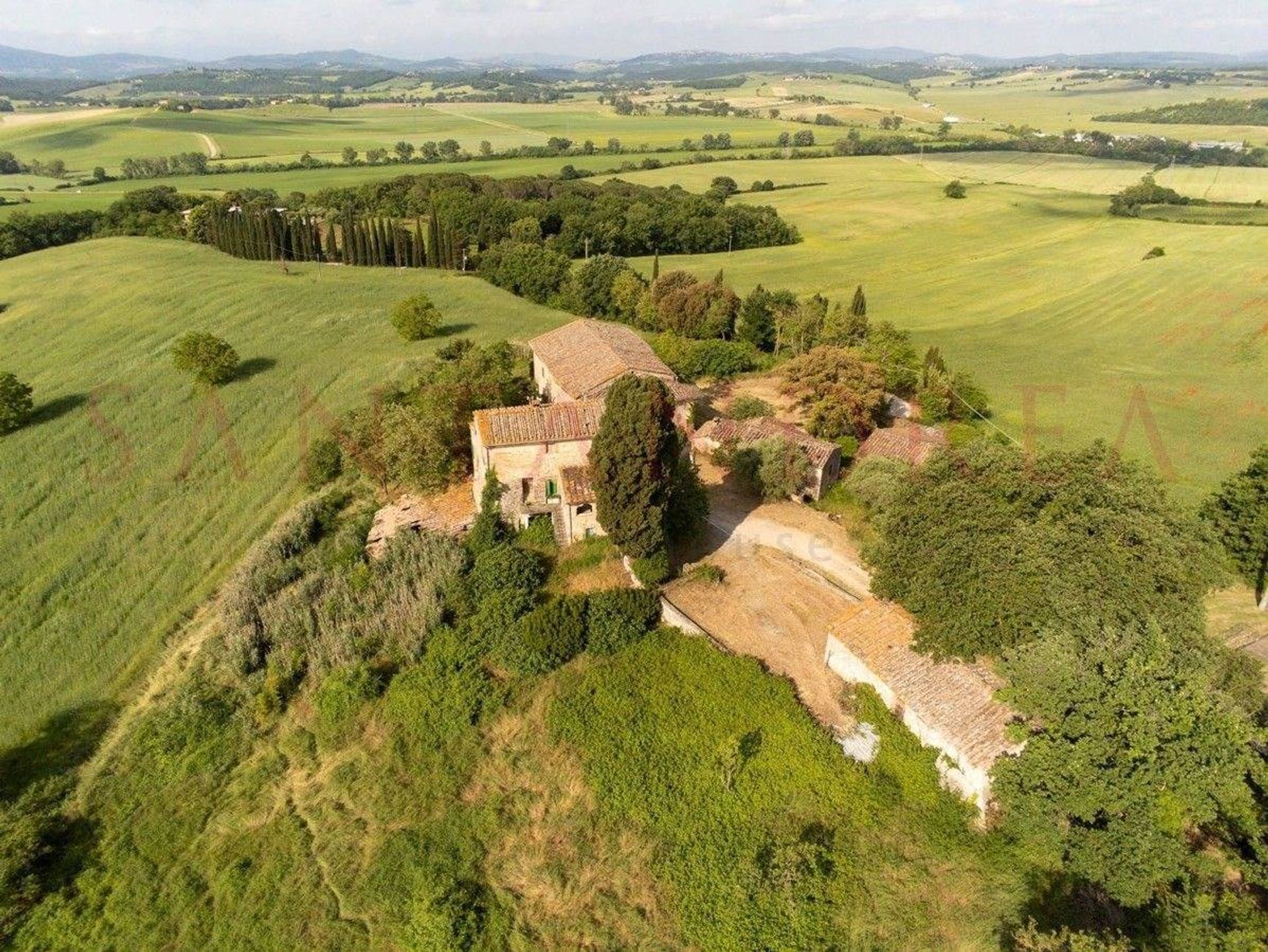 Будинок в Casole d'Elsa, Tuscany 11242059