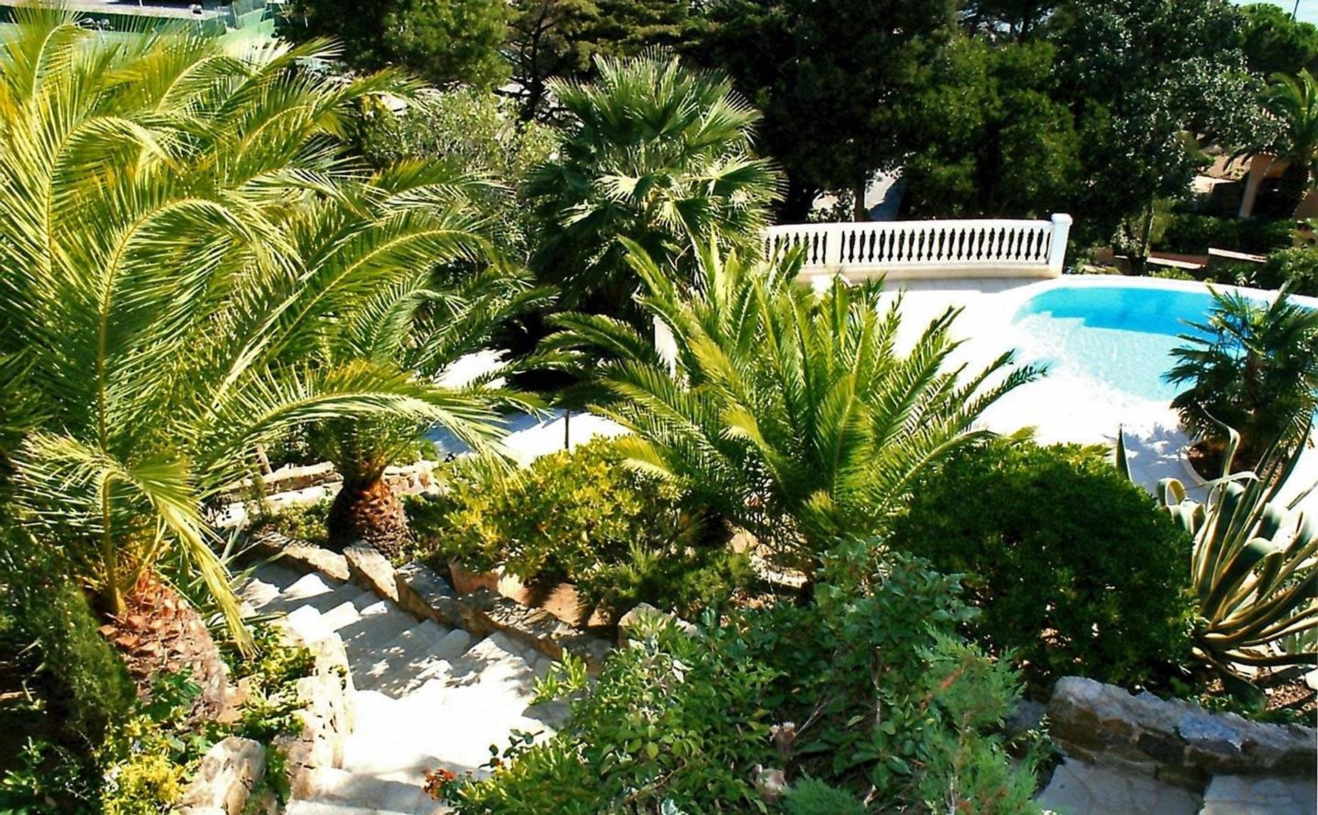 Hus i Sainte-Maxime, Provence-Alpes-Côte d'Azur 11242129