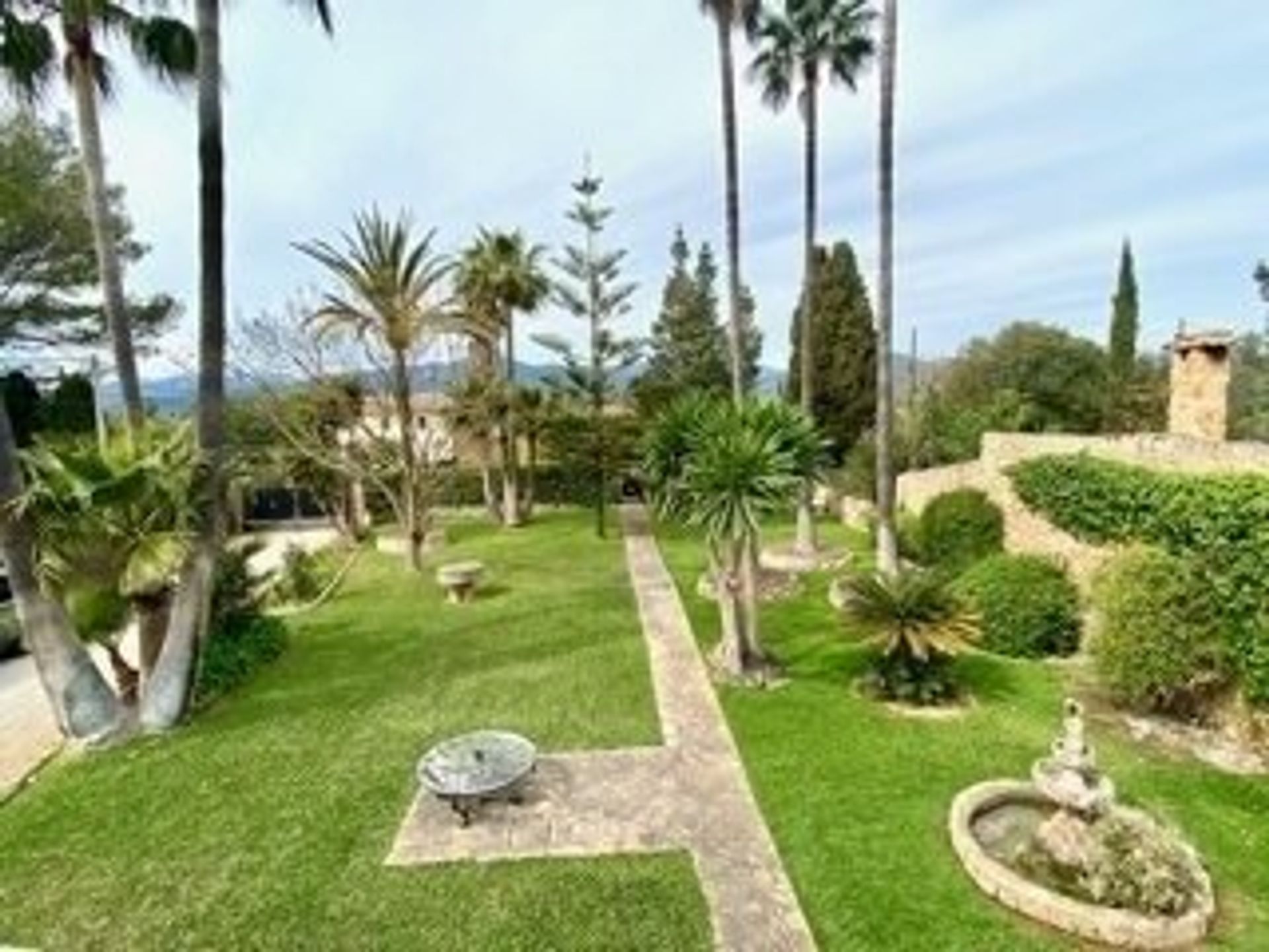 House in Santa Maria del Camí, Illes Balears 11243391