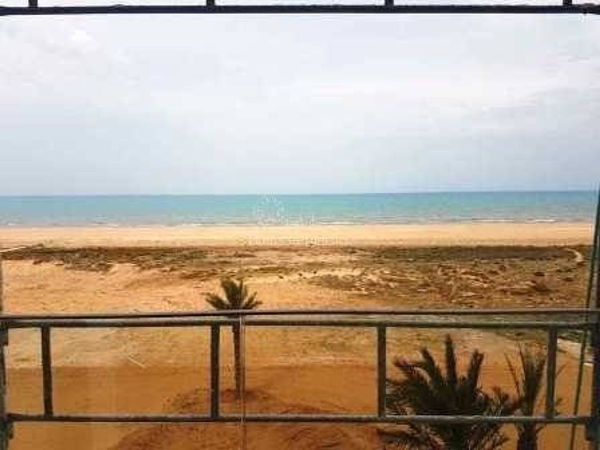 Condominium in Raoued, Gouvernorat de l'Ariana 11243682