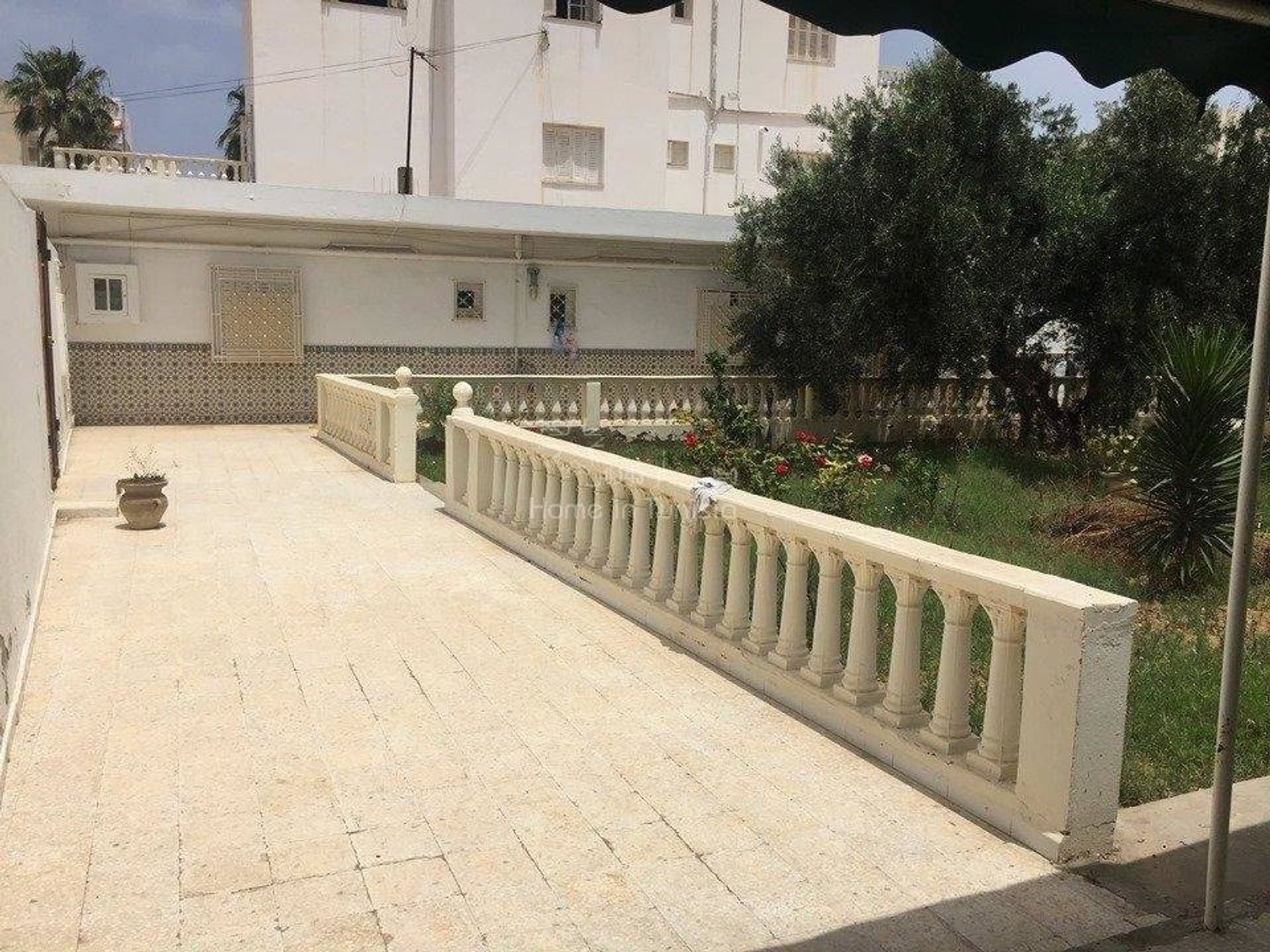 Talo sisään Monastir, Monastir 11244061