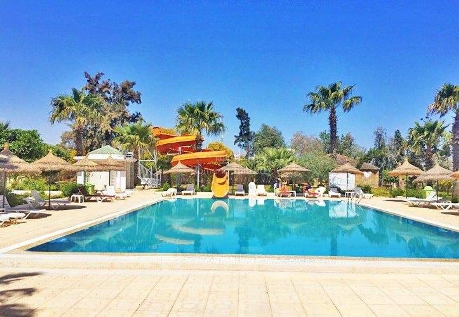 صناعي في Hammamet, Nabeul 11244078