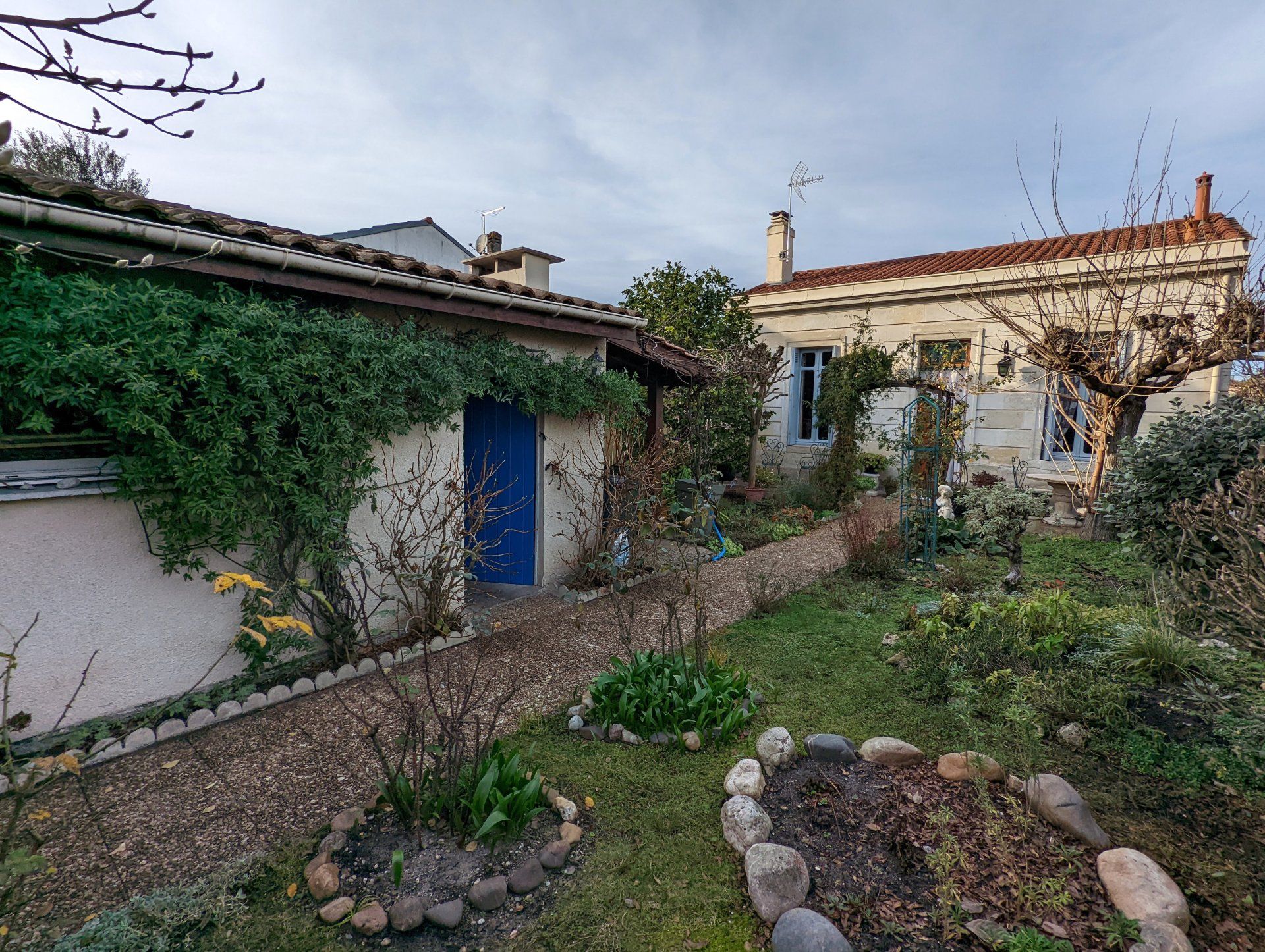 жилой дом в Birambis, Nouvelle-Aquitaine 11245842