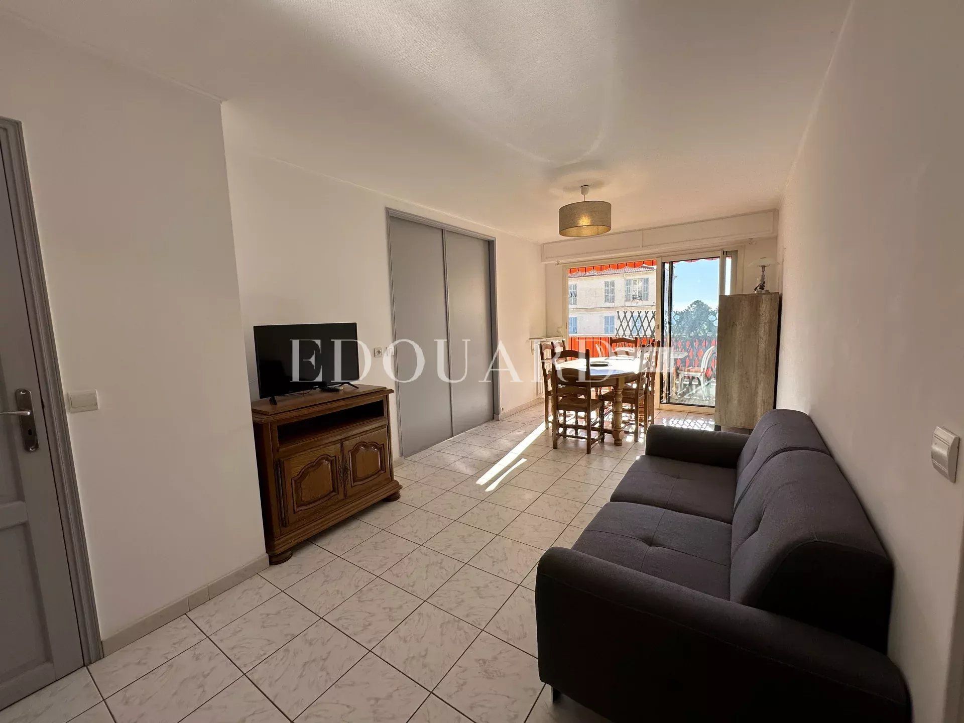 Кондоминиум в Menton, Alpes-Maritimes 11245854