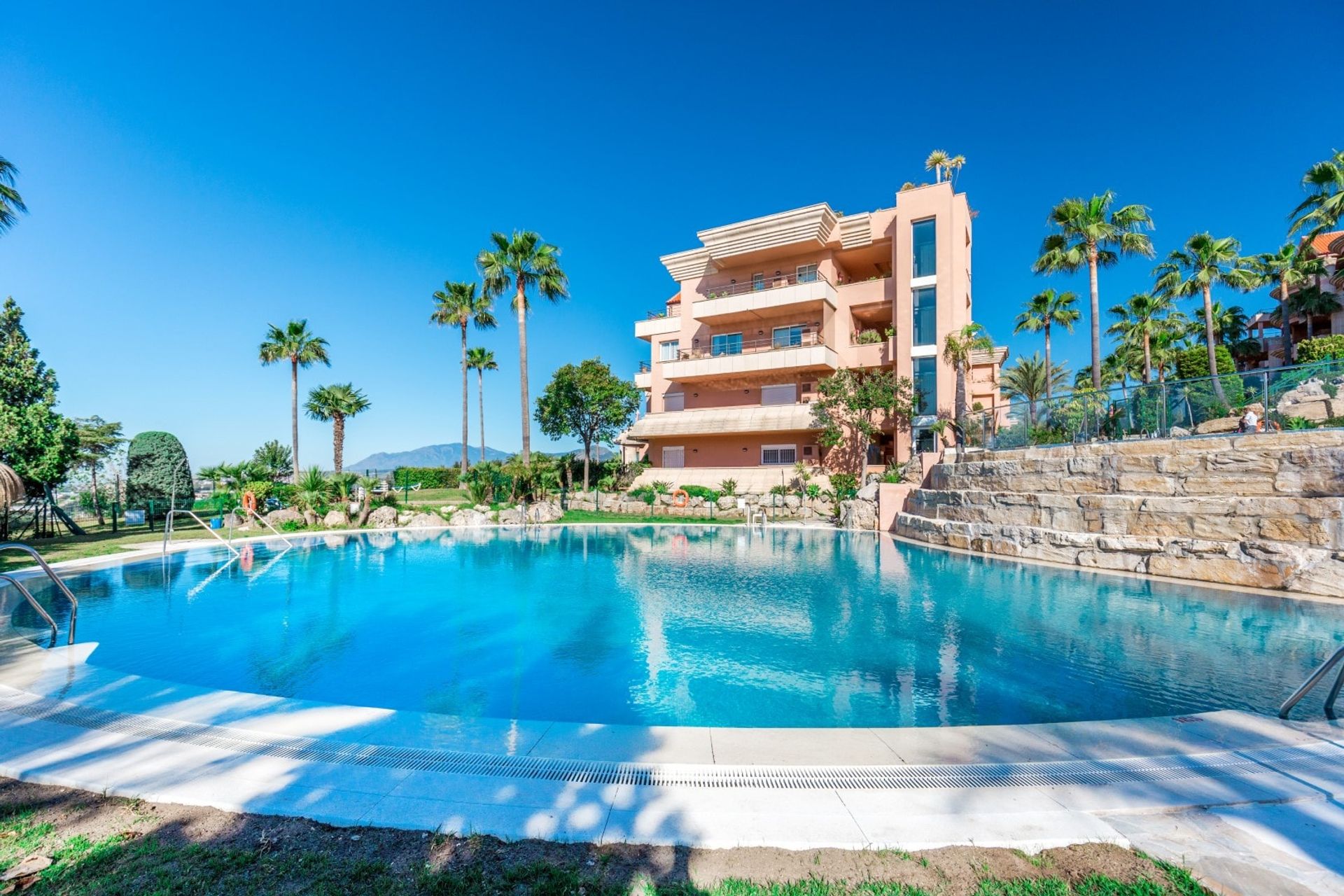 Condominio nel Marbella, Andalucía 11246838