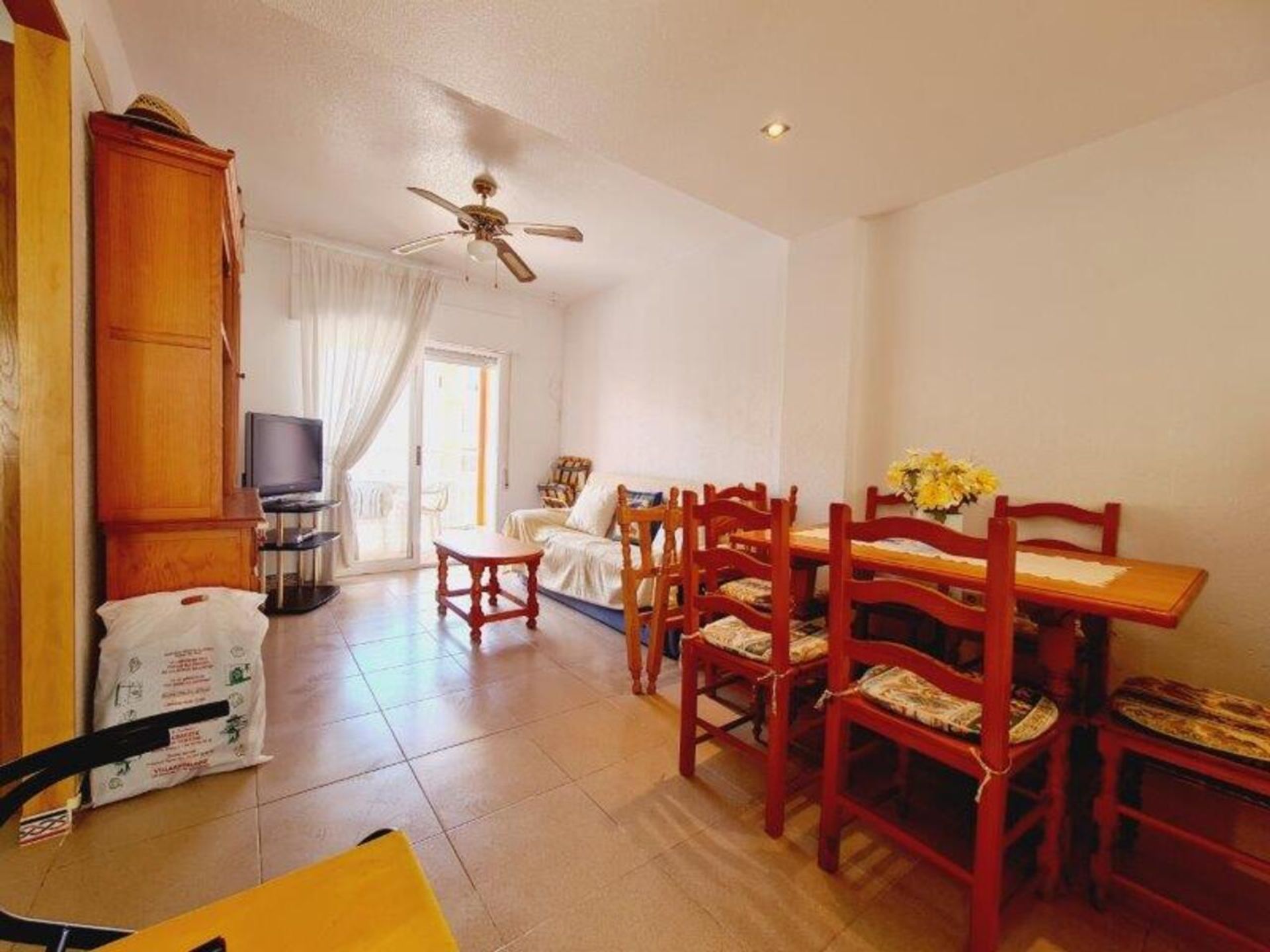 Condominium in Torrevieja, Comunidad Valenciana 11246876