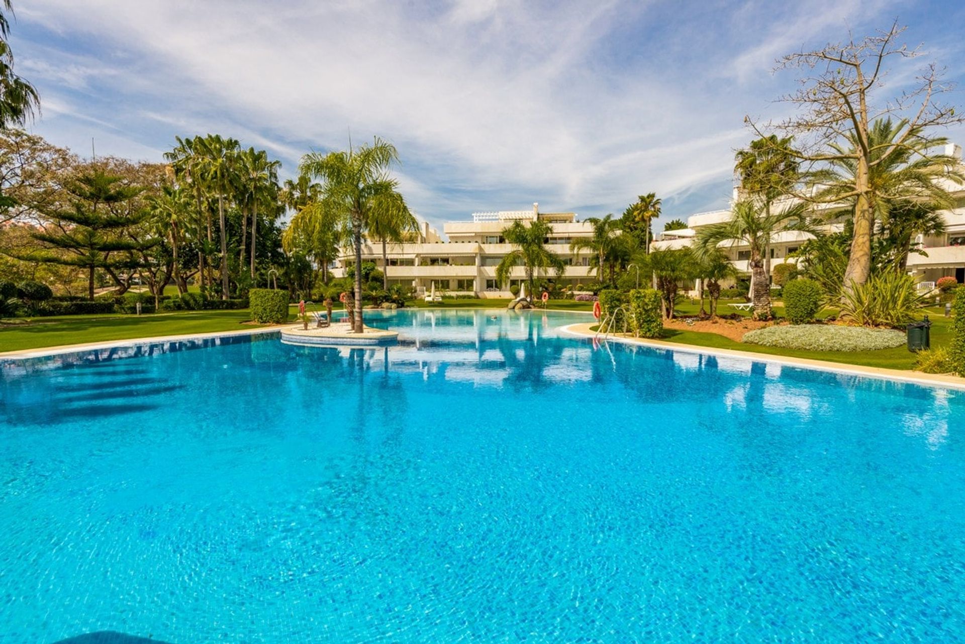 Condominium dans Marbella, Andalucía 11246933