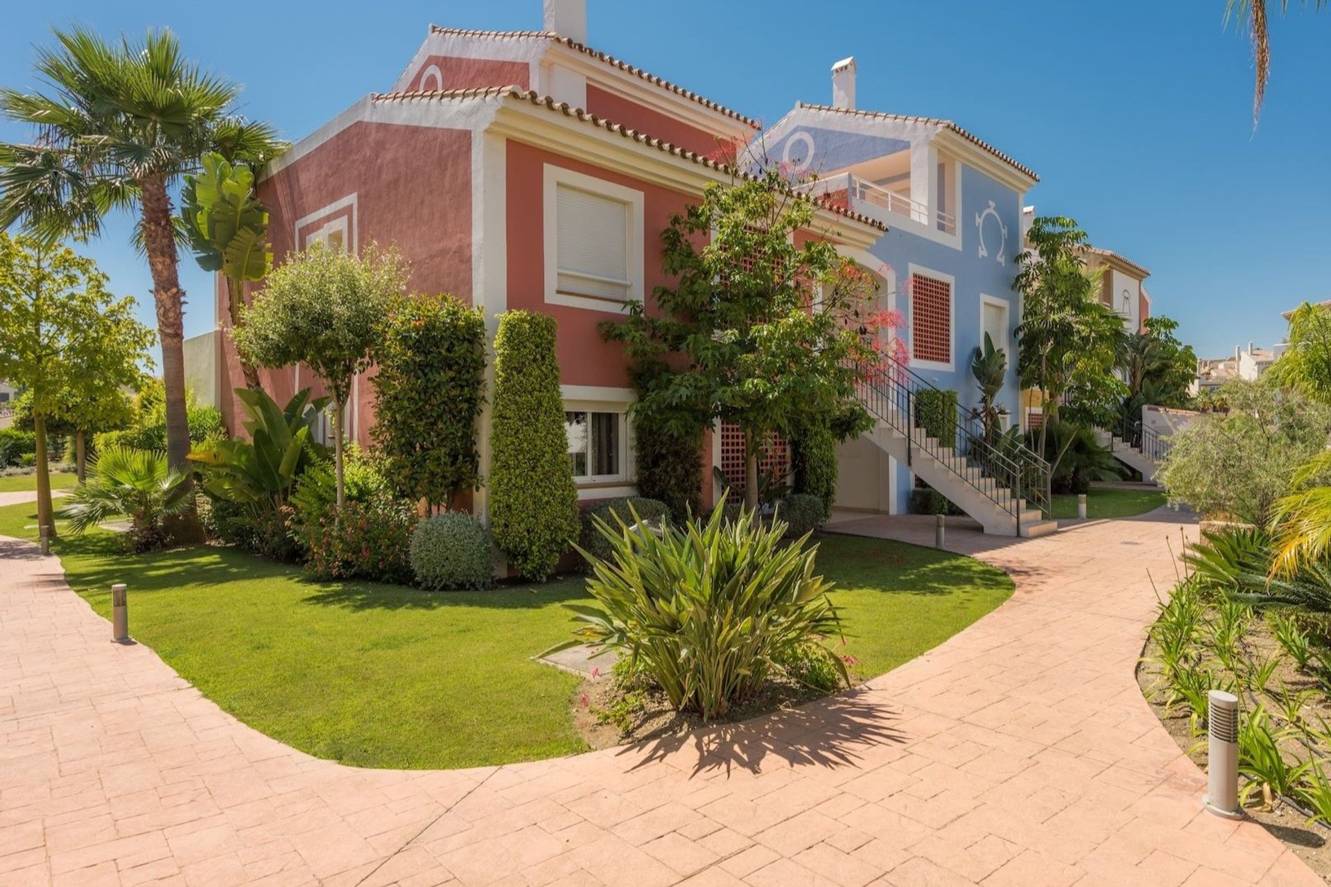 Кондоминиум в Estepona, Andalucía 11247027