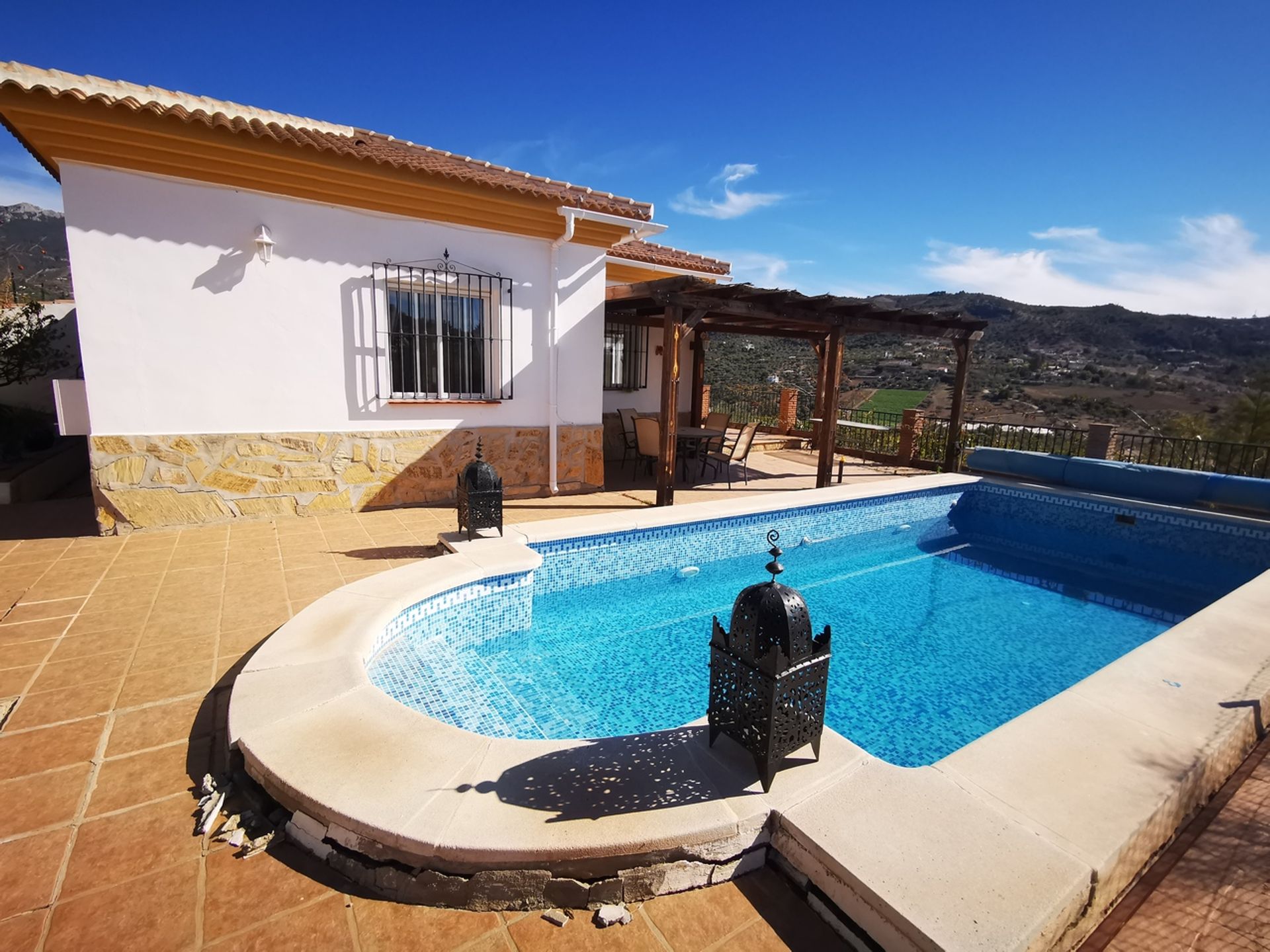 House in Alcaucin, Andalusia 11247432