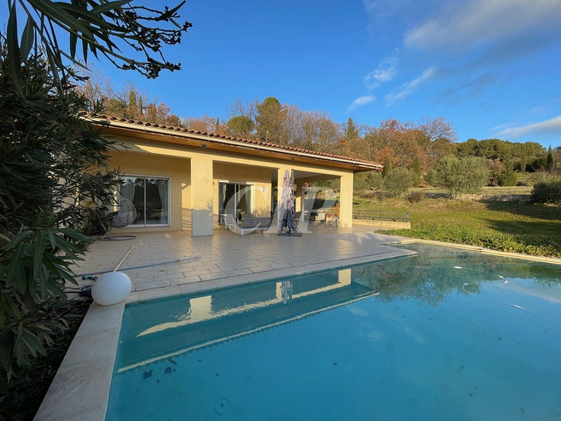 Residencial en Aix-en-Provence, Bouches-du-Rhône 11248456