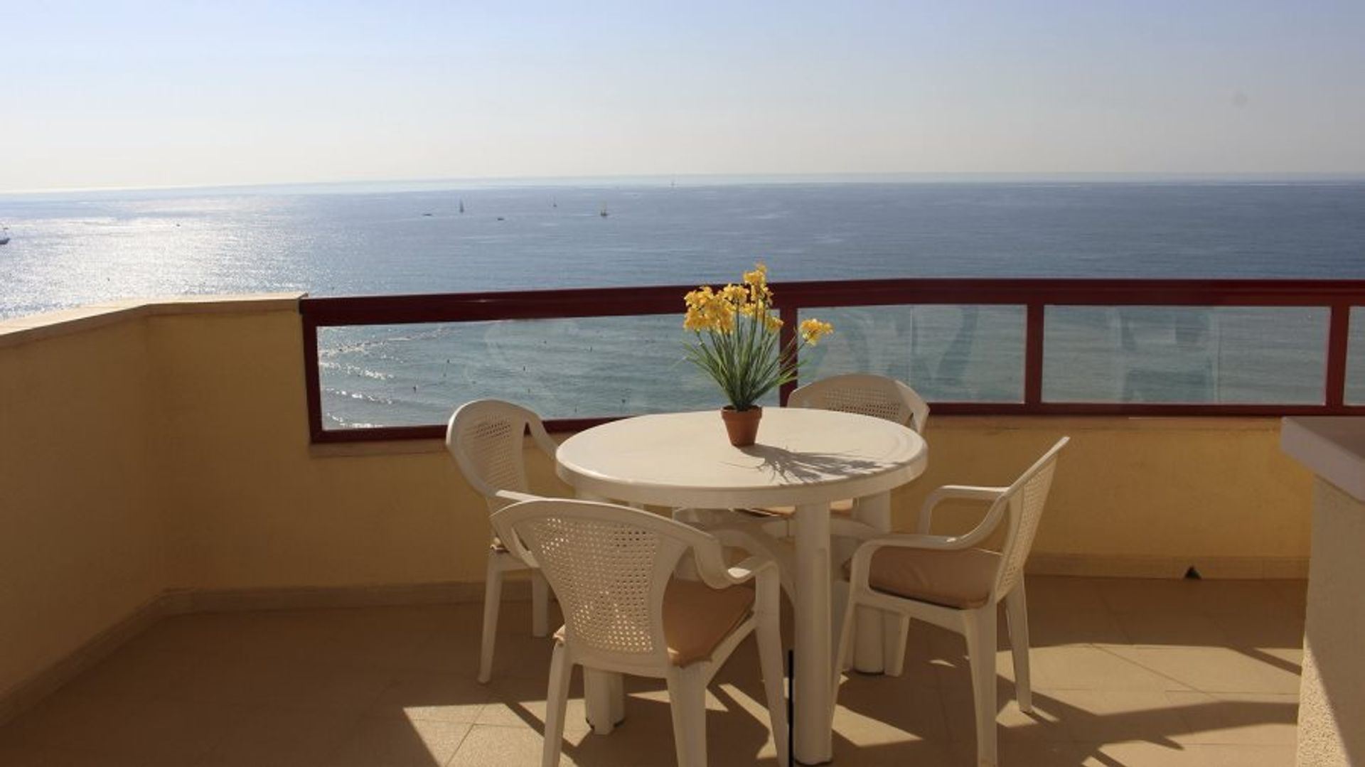 Condominium in Calpe, Comunidad Valenciana 11249473