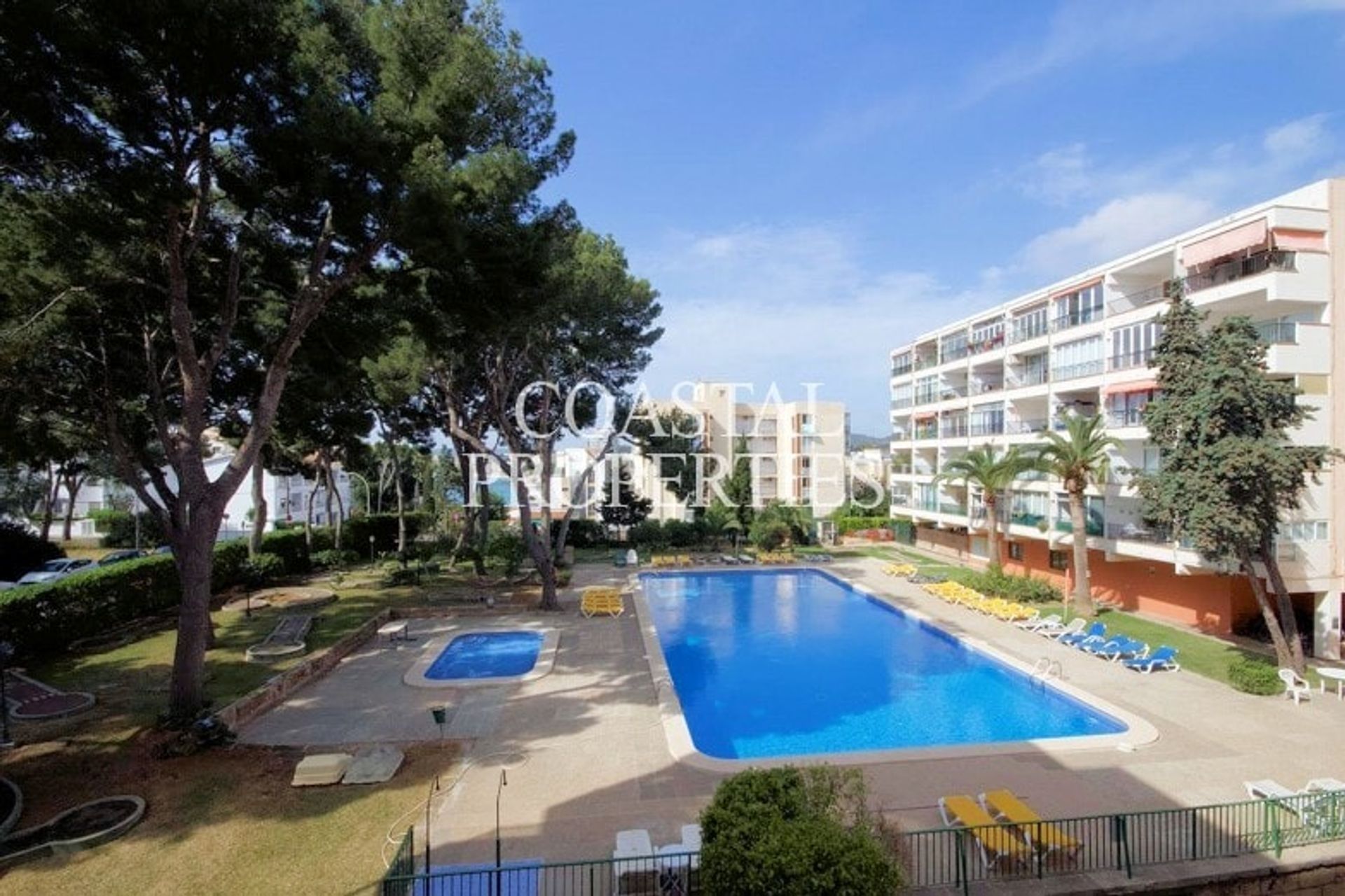 Condominium in Calvia, De Balearen 11250067