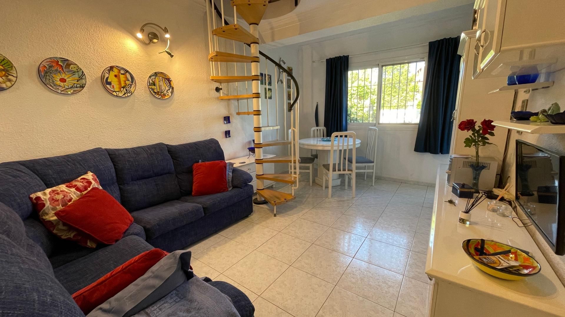 Condominium in Alhaurin de la Torre, Andalusië 11252258