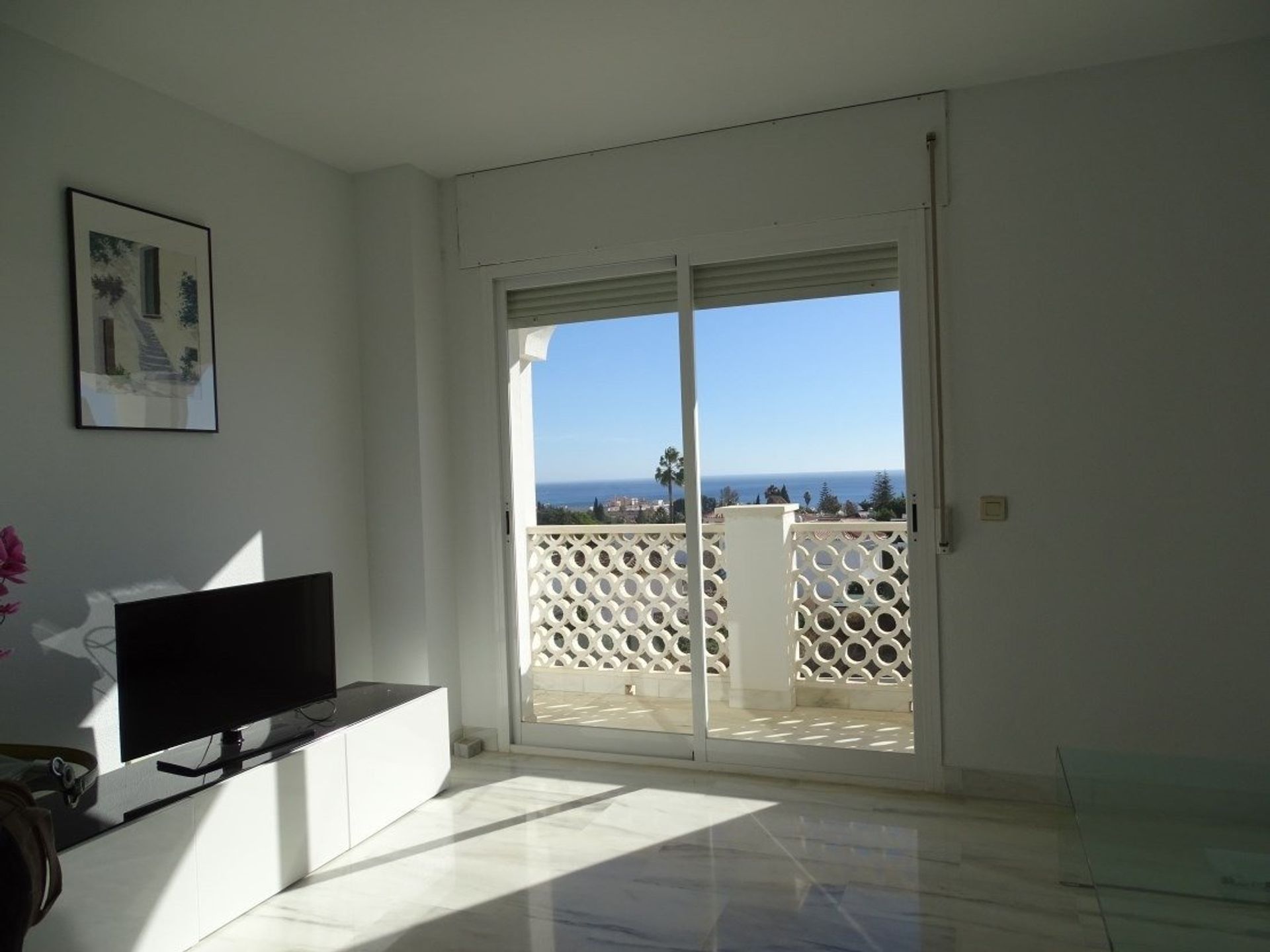 Condominium in Arroyo de la Miel, Andalusia 11254985